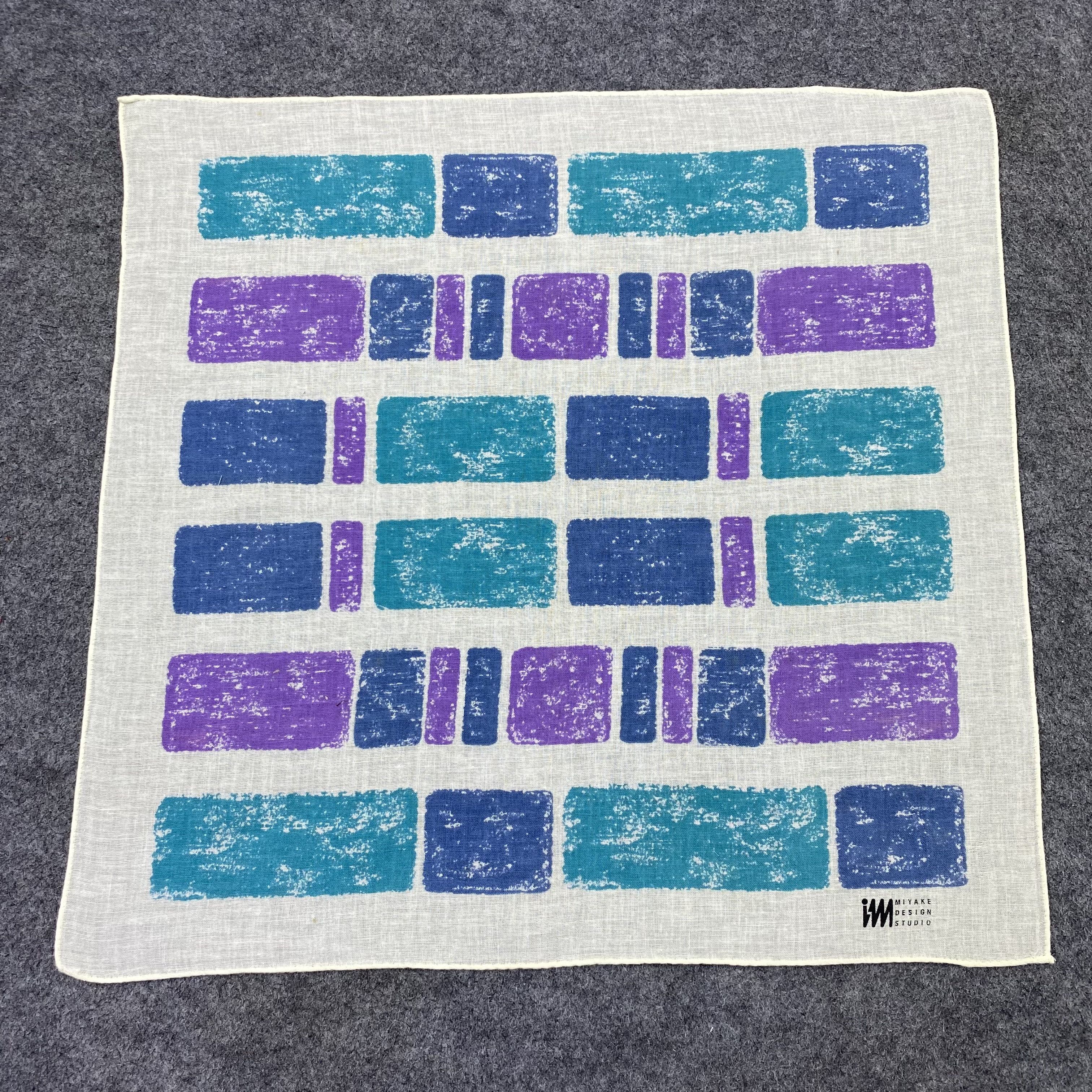 Issey Miyake Issey Miyake Handkerchief Neckerchief Bandana-B1959 Size ONE SIZE - 3 Thumbnail