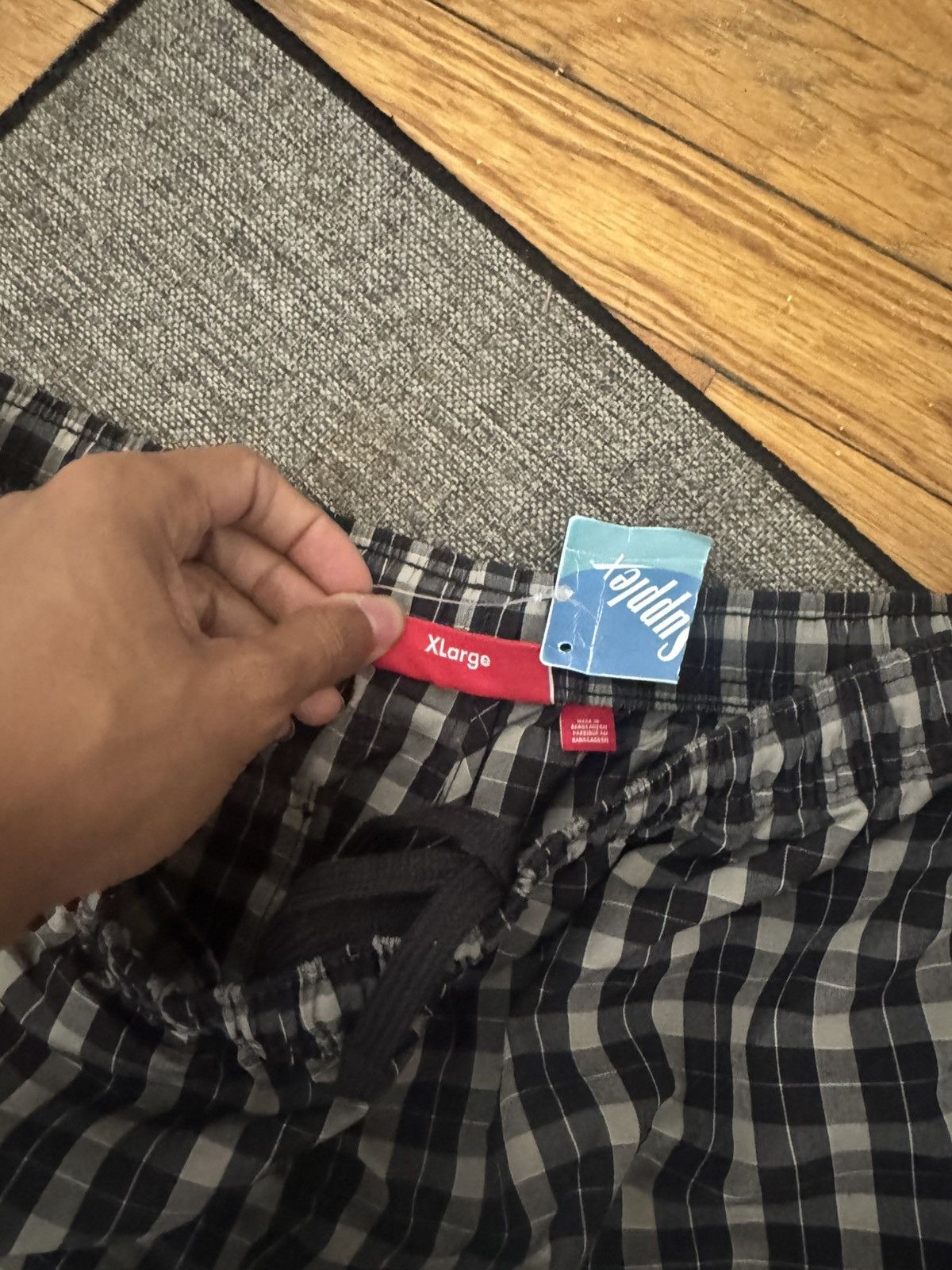 Supreme Supreme Plaid Nylon Track Pants Size US 36 / EU 52 - 5 Thumbnail