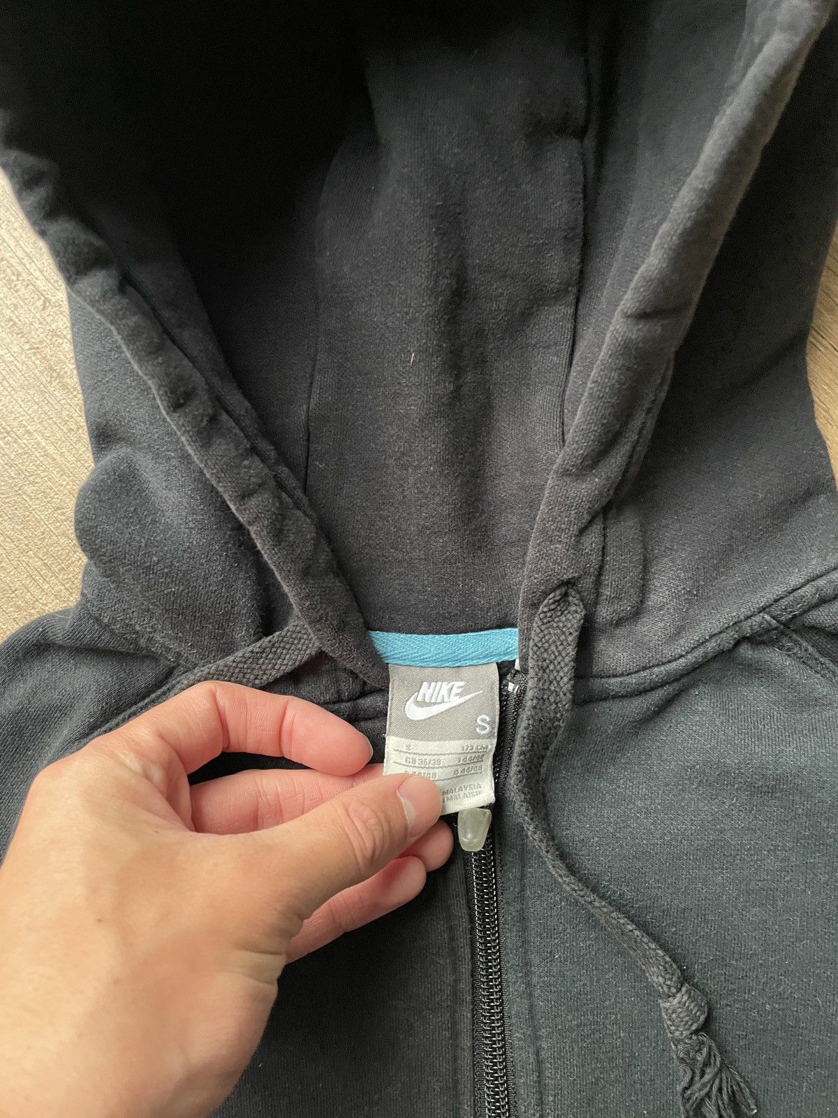 Vintage Nike Vintage Zip Hoodie Faded Swoosh Boxy Washed Japanese Size US M / EU 48-50 / 2 - 11 Thumbnail