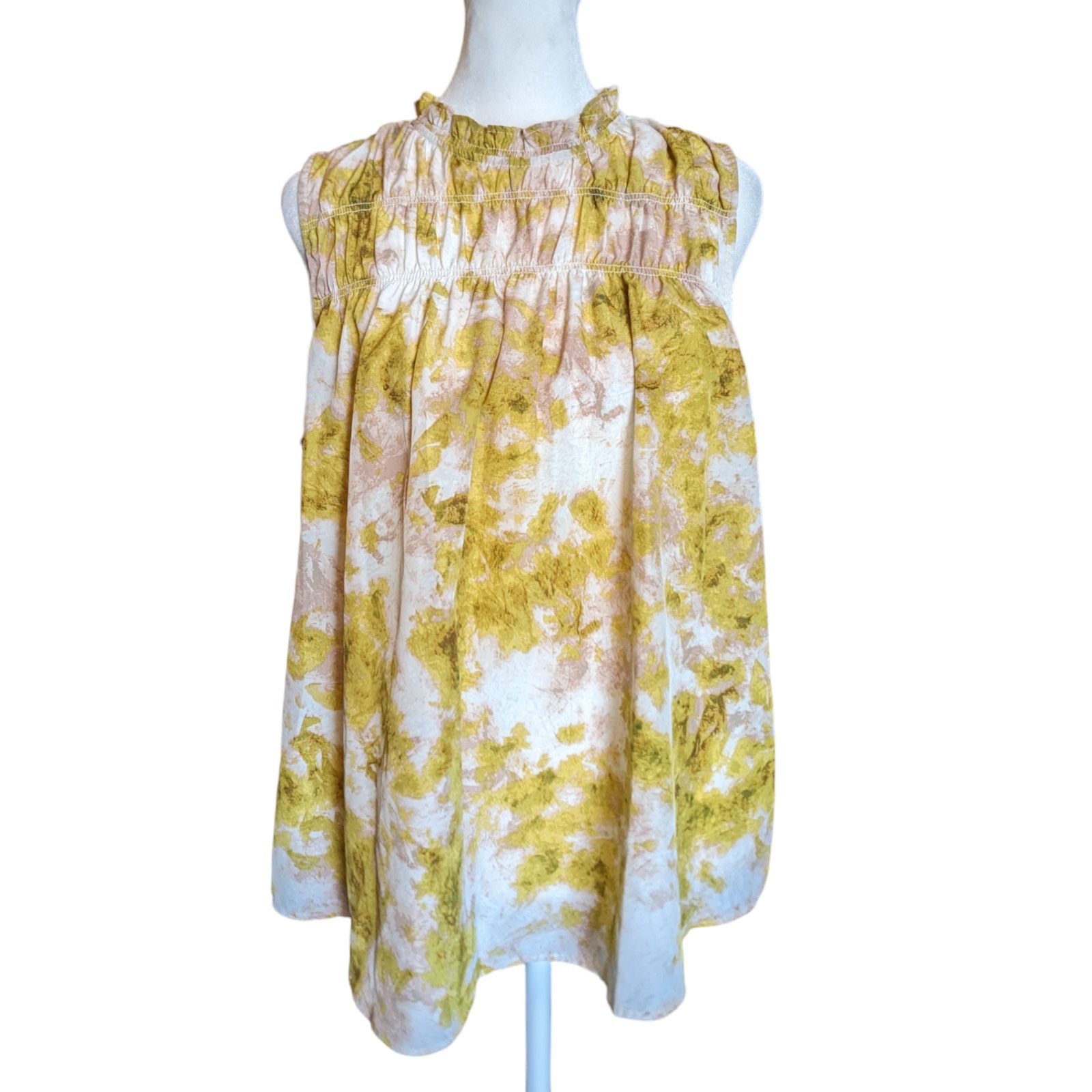 Joie Joie Smocked Fern Sleeveless Top in Porcelain Medium Size M / US 6-8 / IT 42-44 - 3 Thumbnail