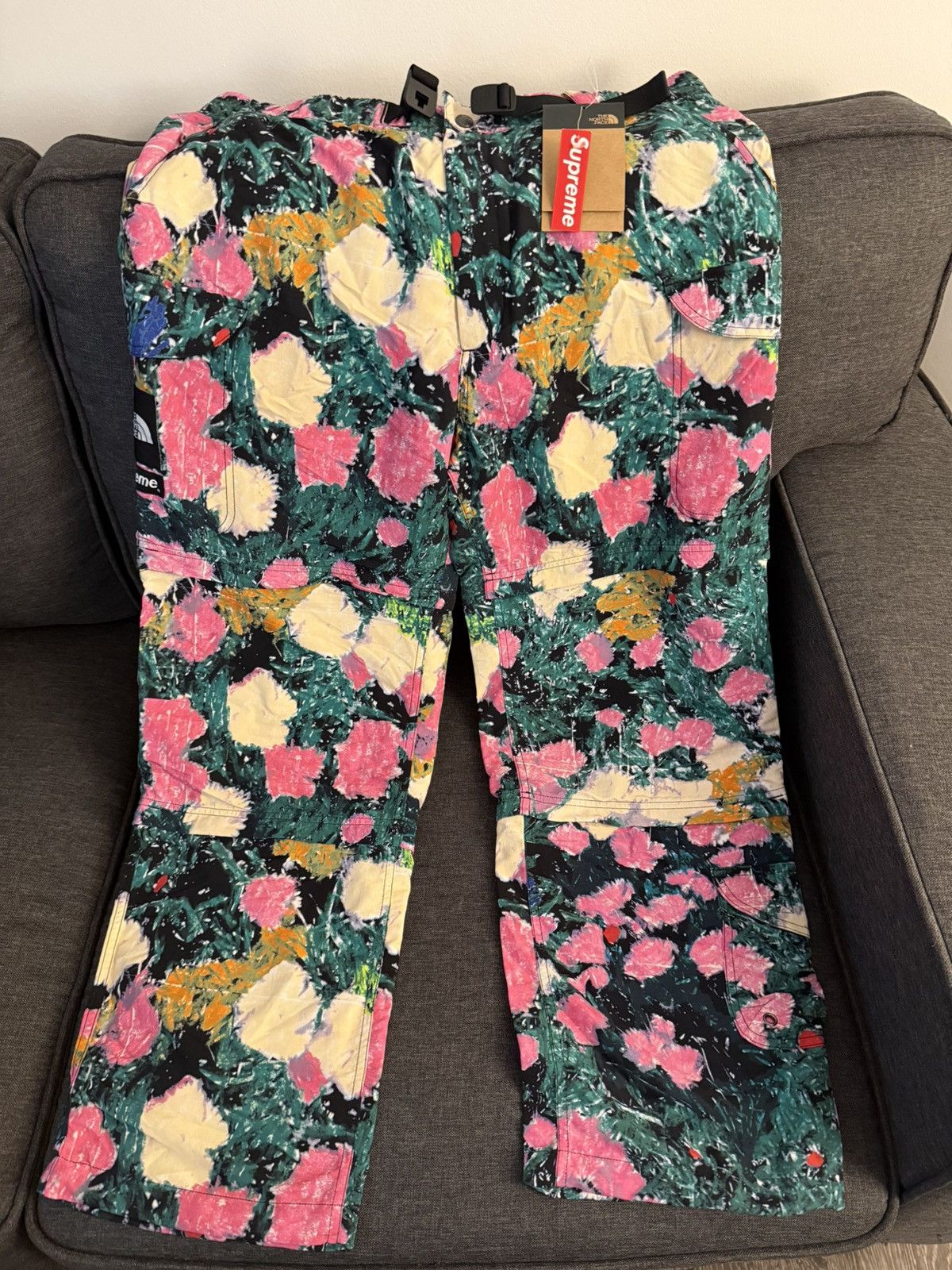 Supreme Supreme Belted Trail Pant Floral | Grailed