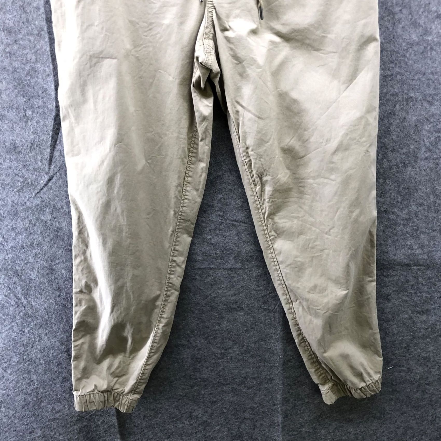 American Eagle Outfitters American Eagle Outfitters Flex Chino Jogger Pants Mens S Beige Lightweight Khaki Casual Pants Mens S Beige Athleisure Style Size US 29 - 4 Thumbnail