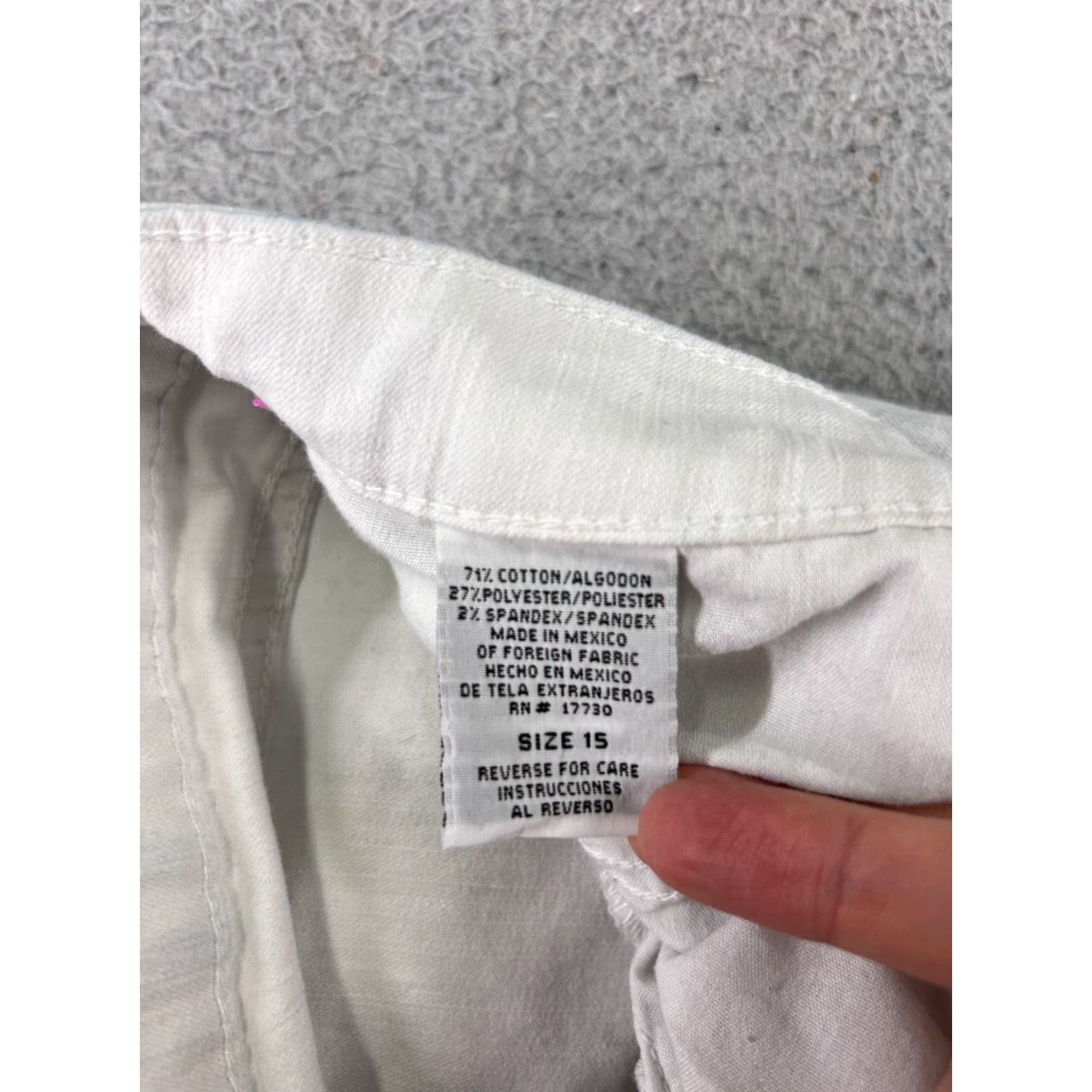 Mossimo MOSSIMO Jeans Women Bootcut White Denim 30x31 Regular Mid Rise 5-Pocket Cotton Blend Size 36" / US 14 / IT 50 - 7 Thumbnail