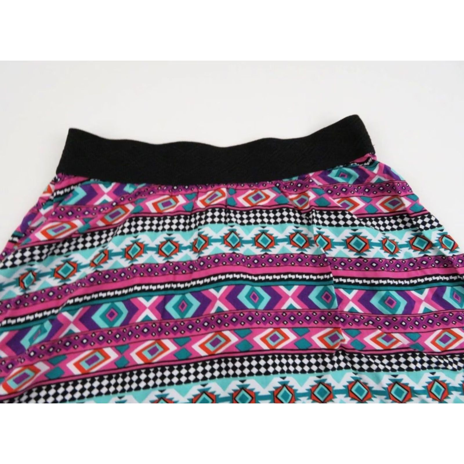 Vintage LuLaRoe Women's Lola Skirt Small Aztec Tribal Pink Blue Black Geometric Size 28" / US 6 / IT 42 - 2 Thumbnail