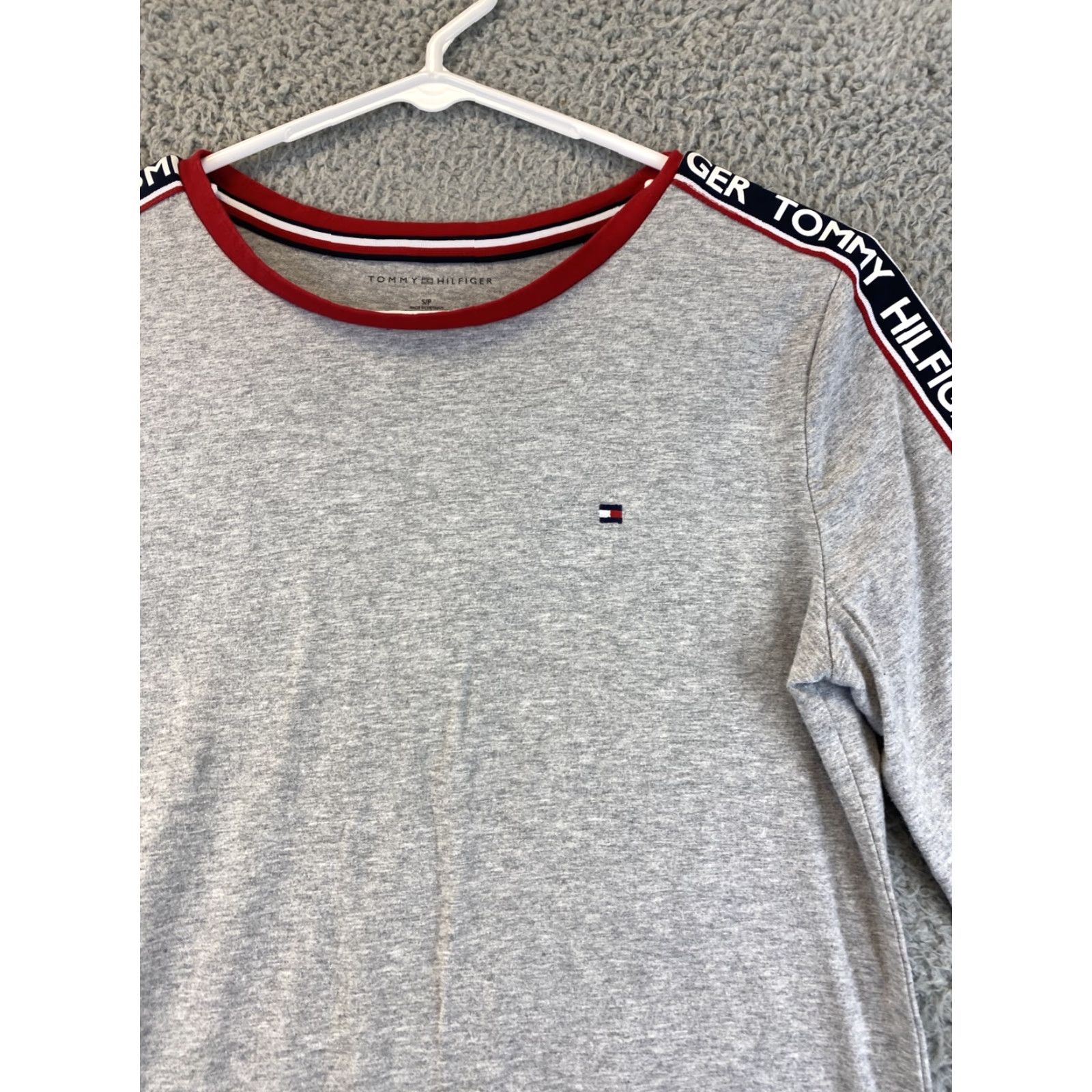Tommy Hilfiger Tommy Hilfiger Women’s Long Sleeve Essential Tee T-Shirt Dress S Gray 58-28 Regular Dress Jersey 100% Cotton Solid Casual Above Knee Length Size S / US 4 / IT 40 - 2 Thumbnail