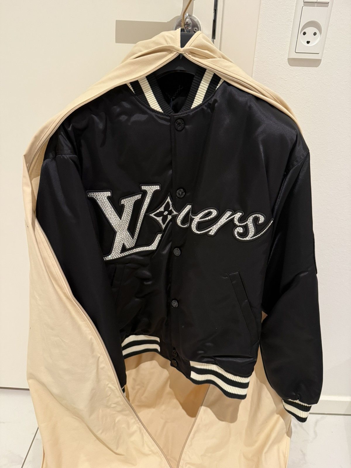Louis Vuitton Louis Vuitton bomber jacket LV lovers baseball blouson Size US XS / EU 42 / 0 - 16 Thumbnail