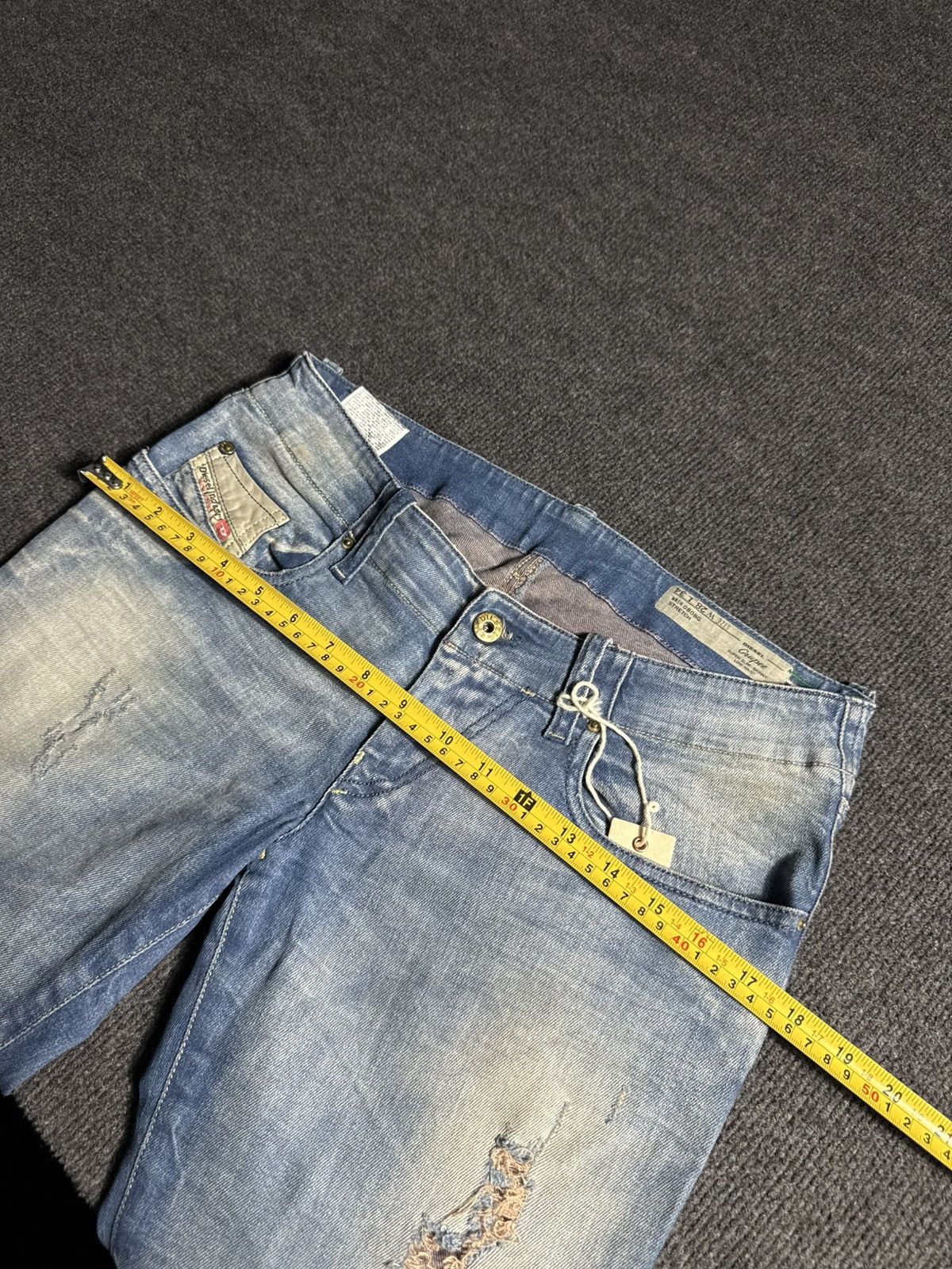 Diesel Luxury 00s Diesel Grupee Distressed Super Slim Skinny Jeans Size 28" / US 6 / IT 42 - 25 Thumbnail