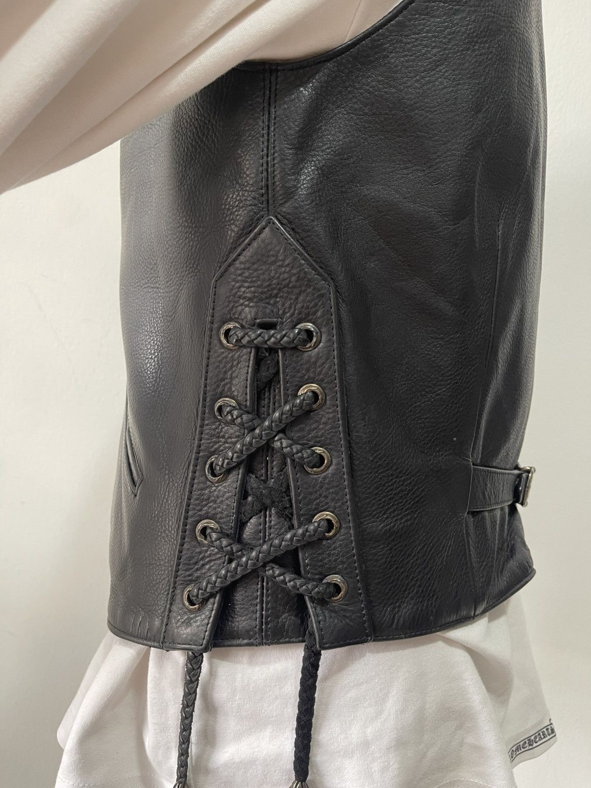 Chrome Hearts 1995 Iconic Chrome Hearts Six Button Leather Vest Size US M / EU 48-50 / 2 - 8 Thumbnail