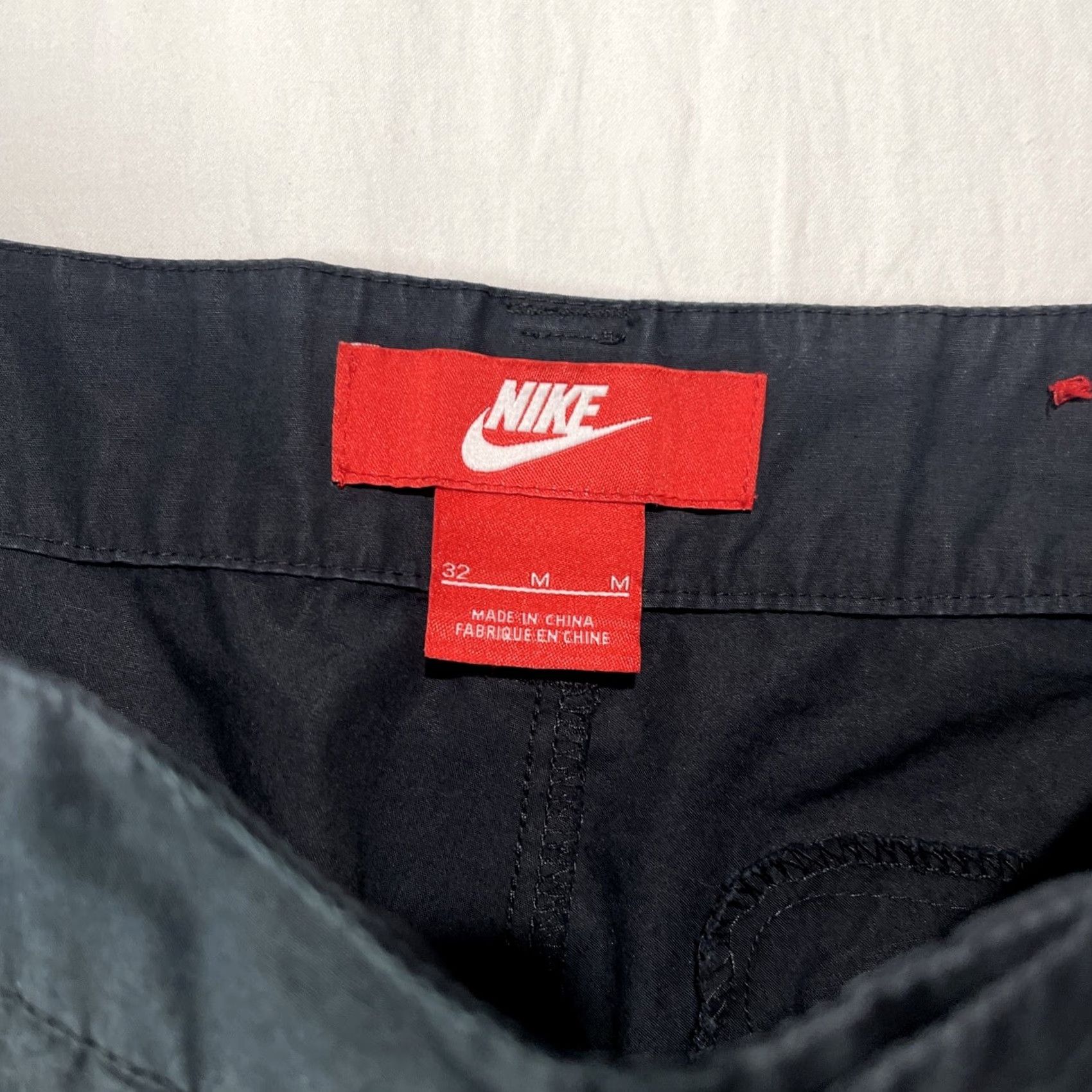 Nike Nike Shorts Mens Medium 32 Sportswear Woven 614632-010 Black Adult Button Fly Size US 31 - 6 Thumbnail
