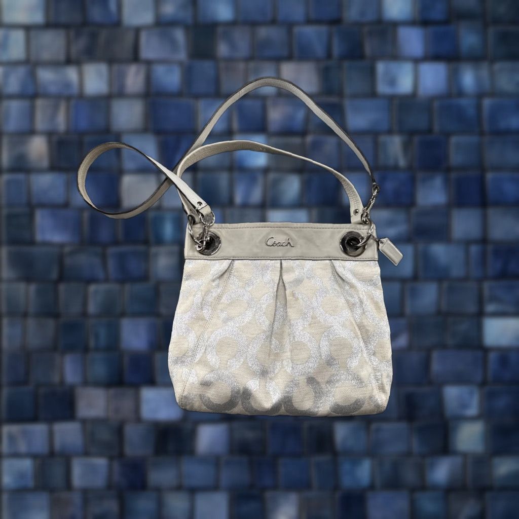 Coach Coach Ashley Signature Op Art Hippie Purse Silver Cream Shoulder Handbag 21021E Size ONE SIZE - 1 Thumbnail