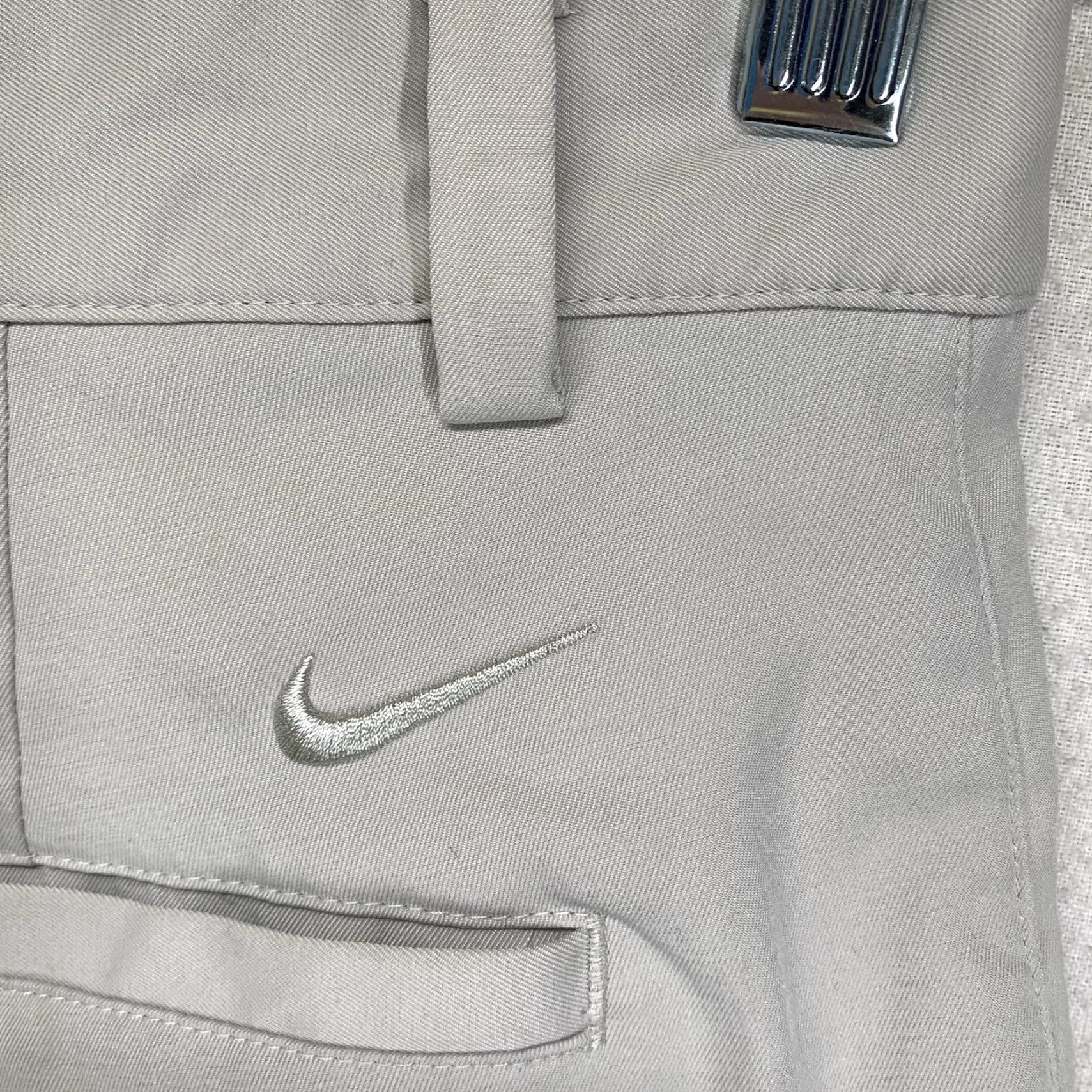 Nike Nike Golf Tour Performance Dri-Fit Shorts 30 Khaki Polyester Spandex Size US 30 / EU 46 - 4 Thumbnail