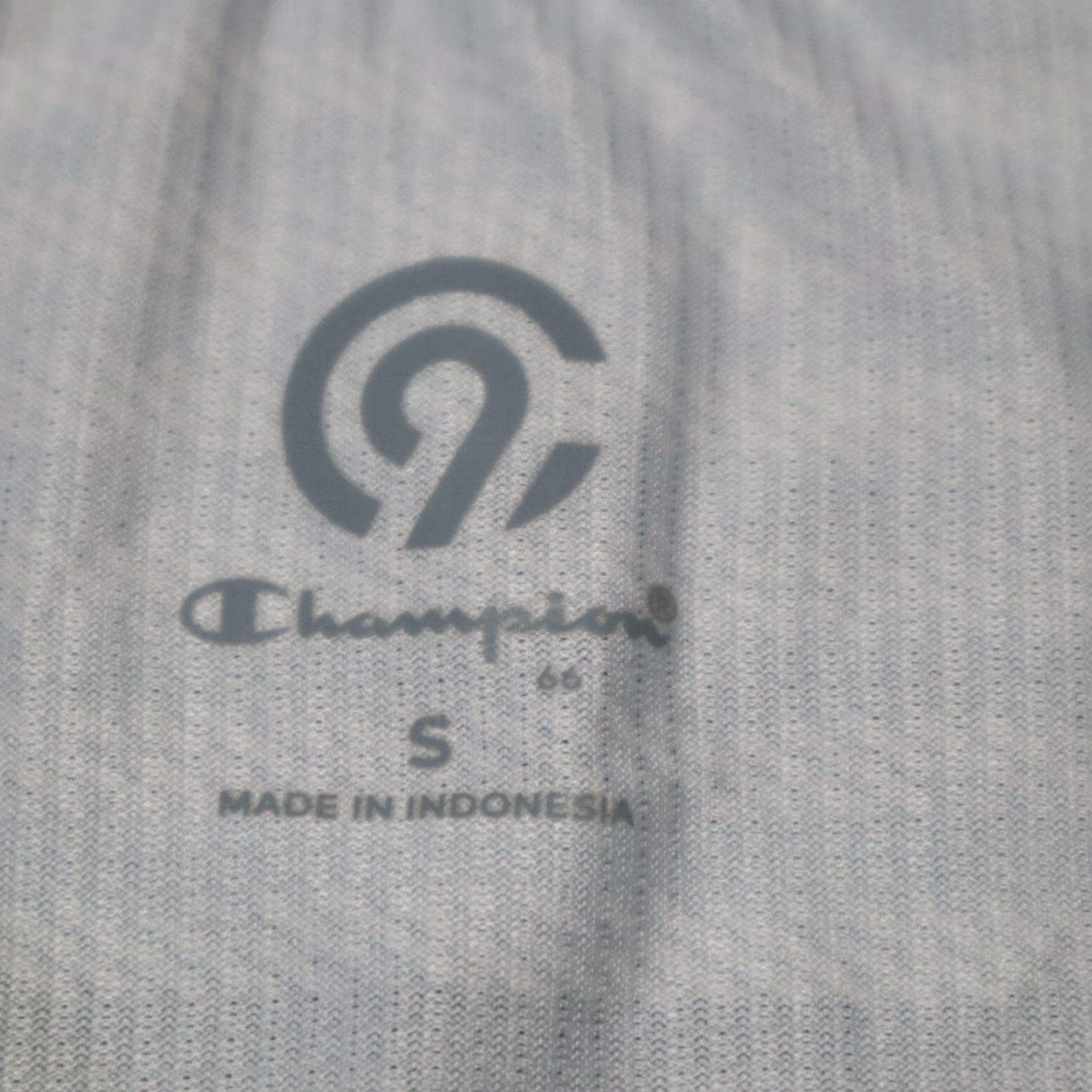 Champion CHAMPION Shirt Women Small Gray Breathable Short Sleeve T-Shirt Activewear 90s? Size S / US 4 / IT 40 - 3 Thumbnail