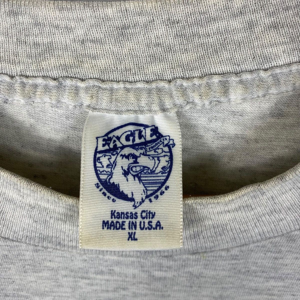 Vintage Vintage 90's GRAND CANYON USA Wolves Graphic Tee Shirt Size US XL / EU 56 / 4 - 4 Thumbnail