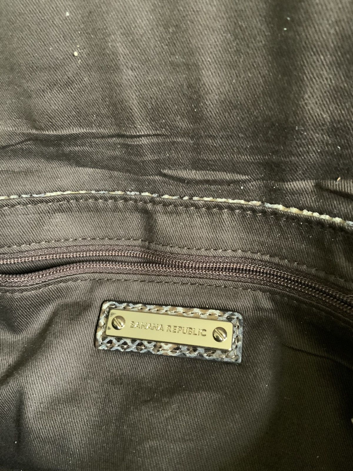 Banana Republic Banana Republic Python Leather Clutch Bag Size ONE SIZE - 16 Thumbnail