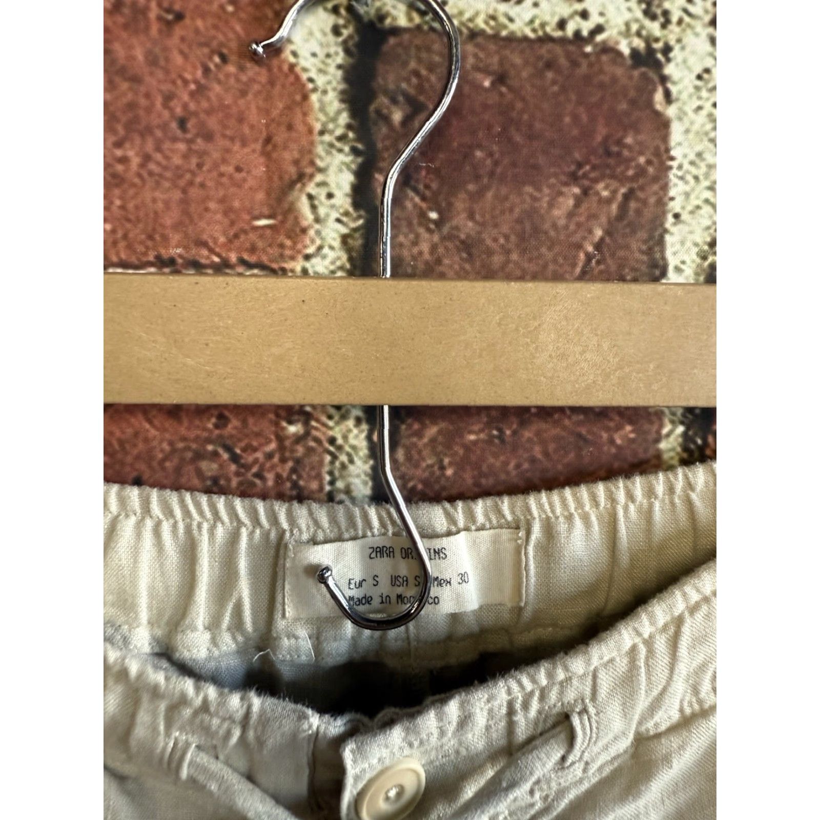 Zara Zara Womens Ivory Linen Shorts With Tie S Size Small Chino Linen Solid Ivory Womens Shorts Tie Closure Size 28" / US 6 / IT 42 - 3 Thumbnail