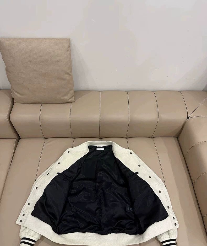 Saint Laurent Paris Saint Laurent Paris White wool patchwork Teddy jacket Nexta Size US S / EU 44-46 / 1 - 4 Thumbnail