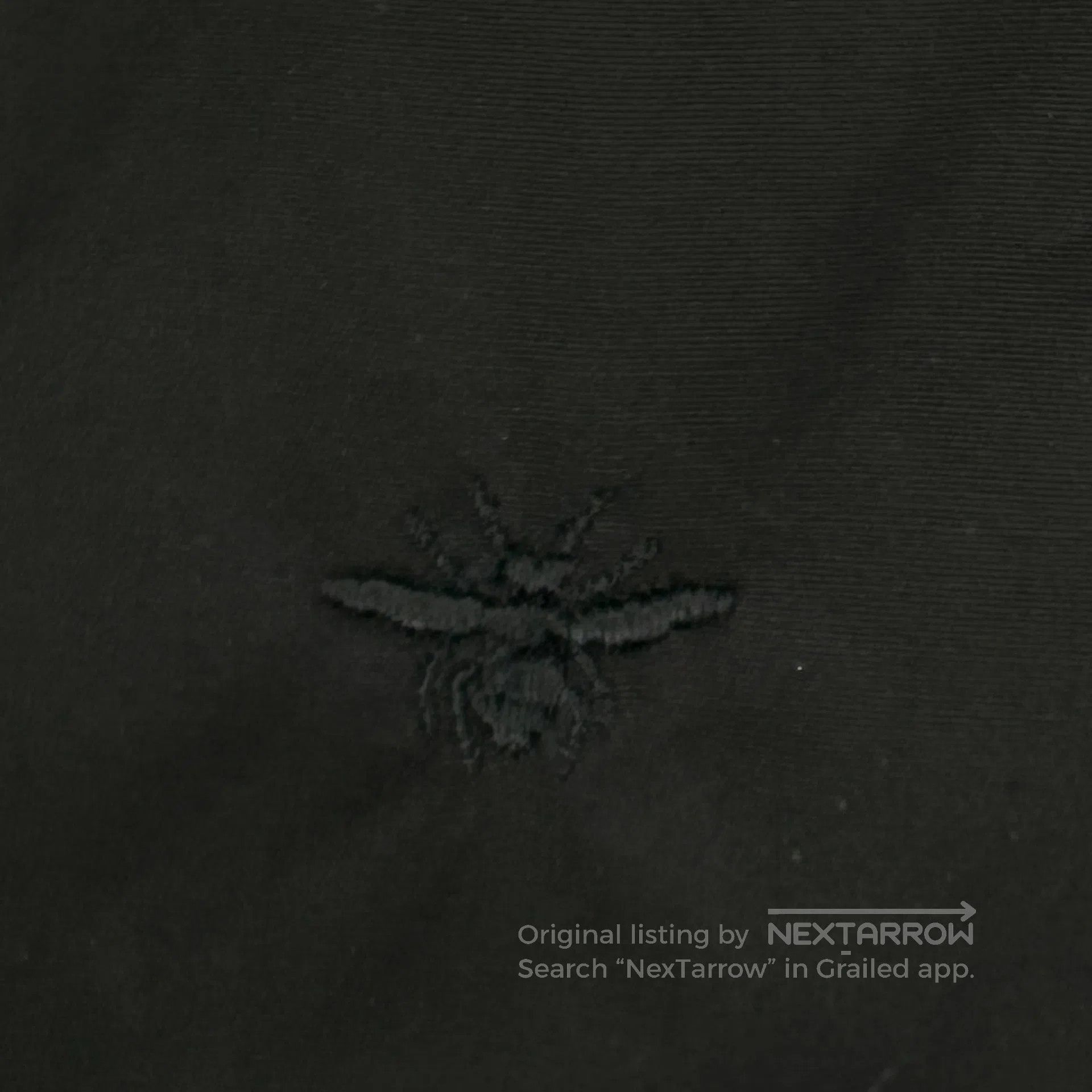 Dior Dior size38 Black bee embroidery shirt Size US S / EU 44-46 / 1 - 6 Thumbnail