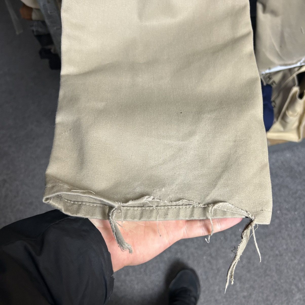 Carhartt Vintage Carhartt Wip Patch Logo Streetwear y2k pants Size US 32 / EU 48 - 5 Thumbnail