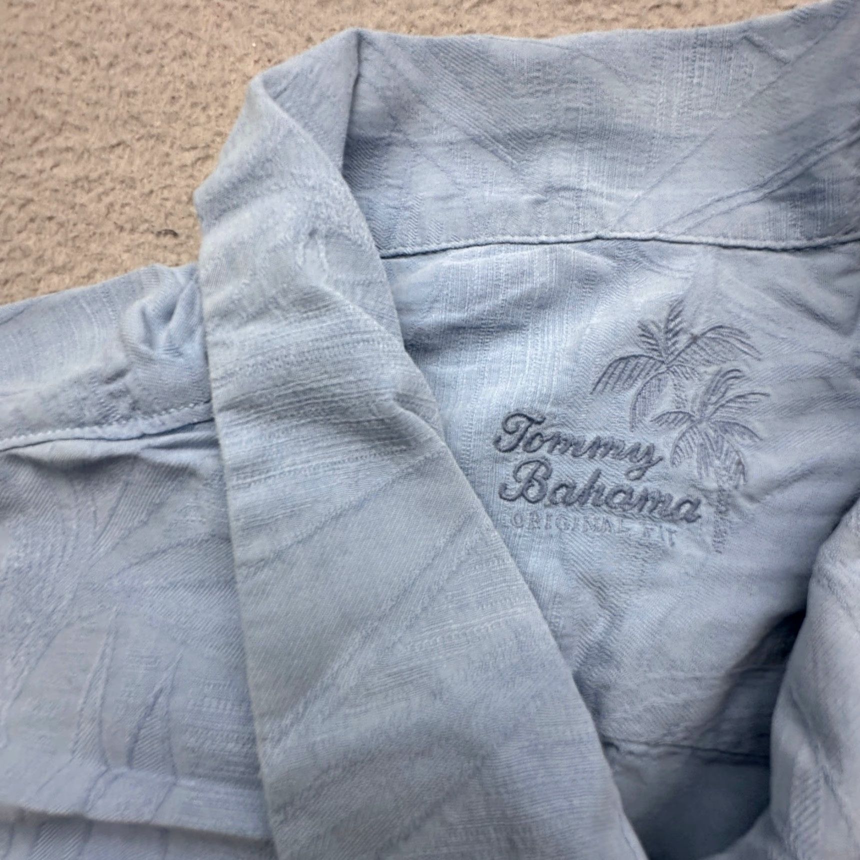 Tommy Bahama Tommy Bahama 100% Silk Textured Hawiian Short Sleeve Shirt Men XXL Blue Jacquard Jacquard Pocket Navy/Blue Sling? Size US XXL / EU 58 / 5 - 4 Thumbnail