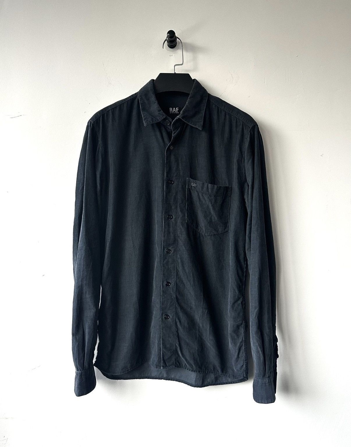 Raf Simons Raf Simons RAF by Raf Simons corduroy slim logo shirt K7 Size US XS / EU 42 / 0 - 1 Thumbnail