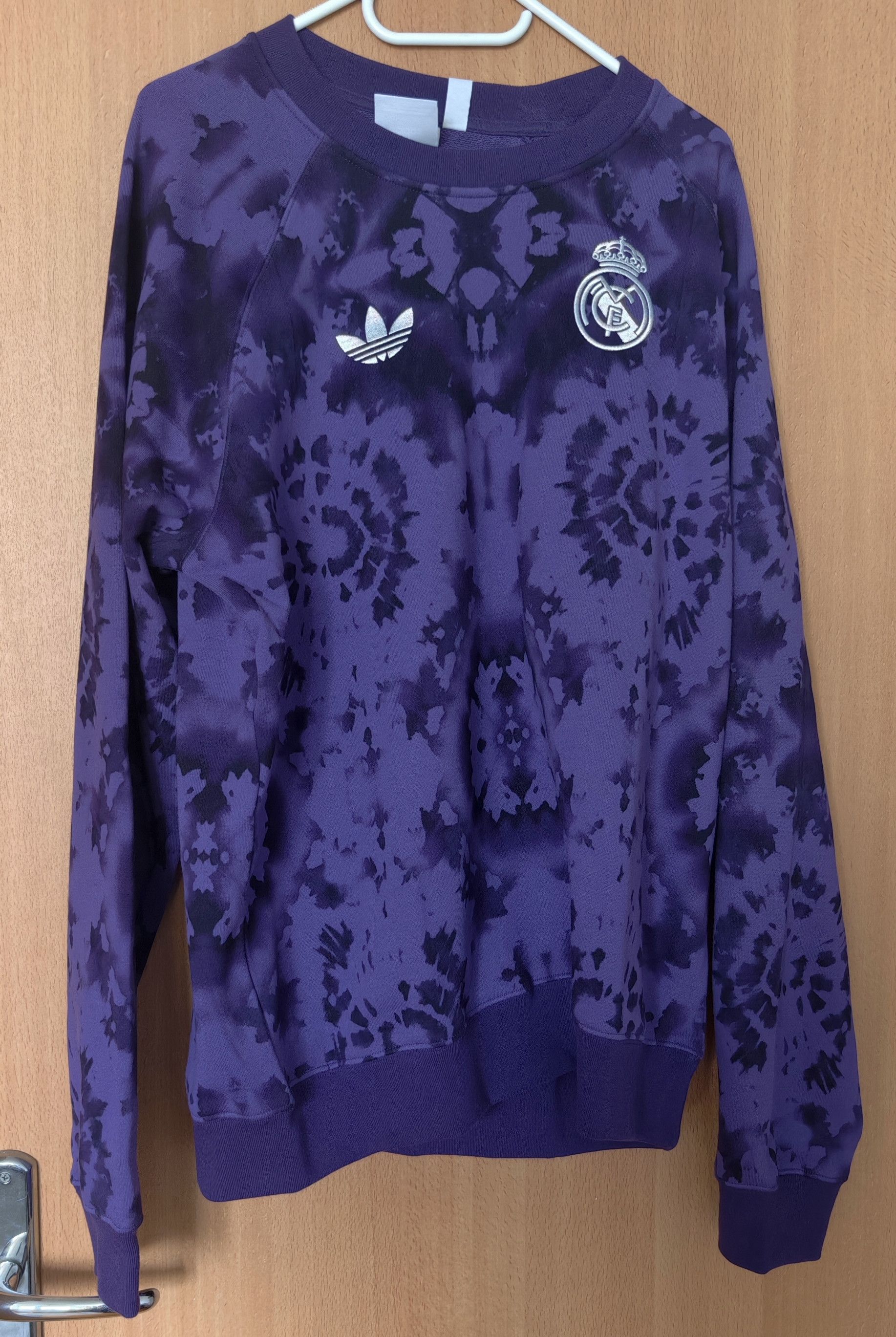 Adidas Real Madrid CNY Sweatshirt adidas JM1103 football Size US M / EU 48-50 / 2 - 1 Thumbnail