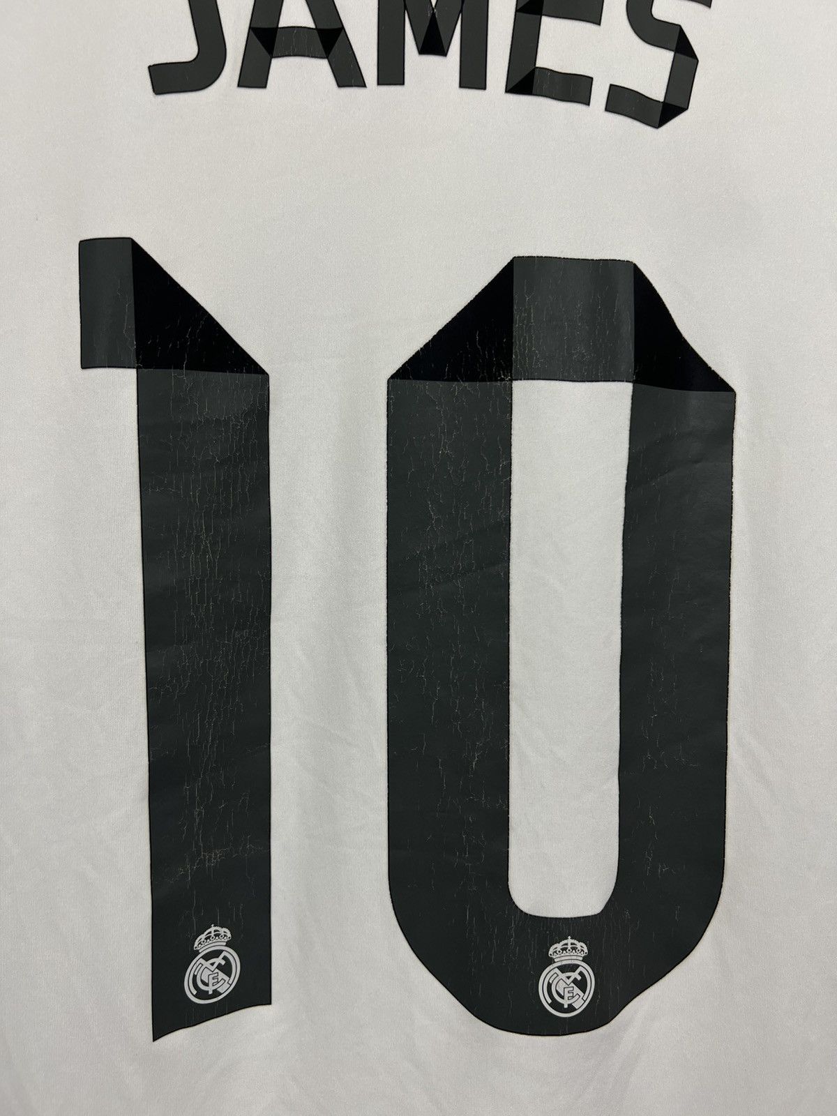 Adidas Soccer Jersey Adidas Real Madrid 2014/15 James Rodríguez #10 Size US M / EU 48-50 / 2 - 3 Thumbnail