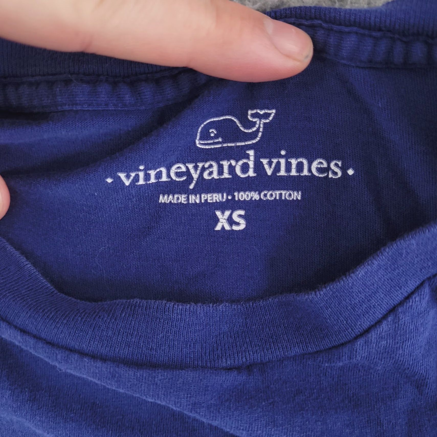 Vineyard Vines Vineyard Vines Shirt Mens XS Blue Short Sleeve USA July 4 Fishing Crew Neck T-Shirt Short Sleeve Solid Vintage: No (But avoid extra words). Size US XS / EU 42 / 0 - 5 Thumbnail