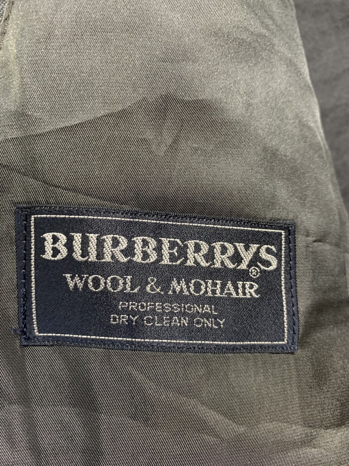 Burberry 🔥VTG BURBERRY WOOL/MOHAIR DOUBLE BREAST COAT Size US M / EU 48-50 / 2 - 6 Thumbnail