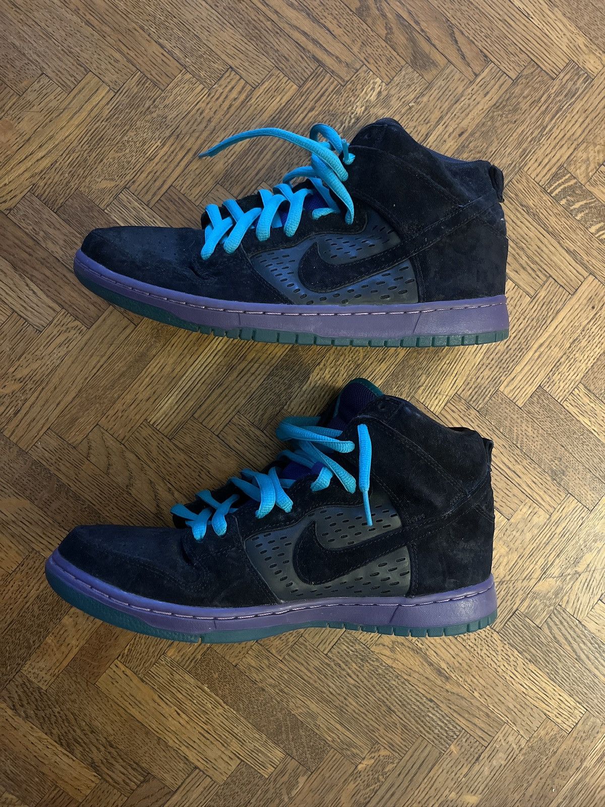 Nike Nike Dunk High Black Grape Size US 10 / EU 43 - 1 Thumbnail