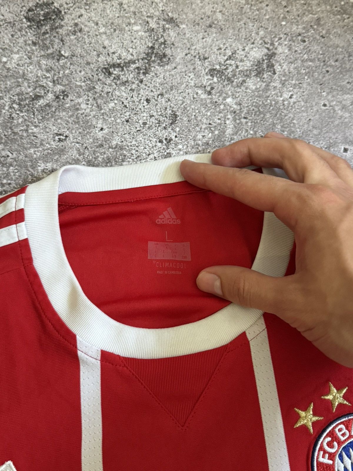Adidas × Vintage Vintage Adidas Bayern Munchen FC Lewandowski Size US L / EU 52-54 / 3 - 4 Thumbnail