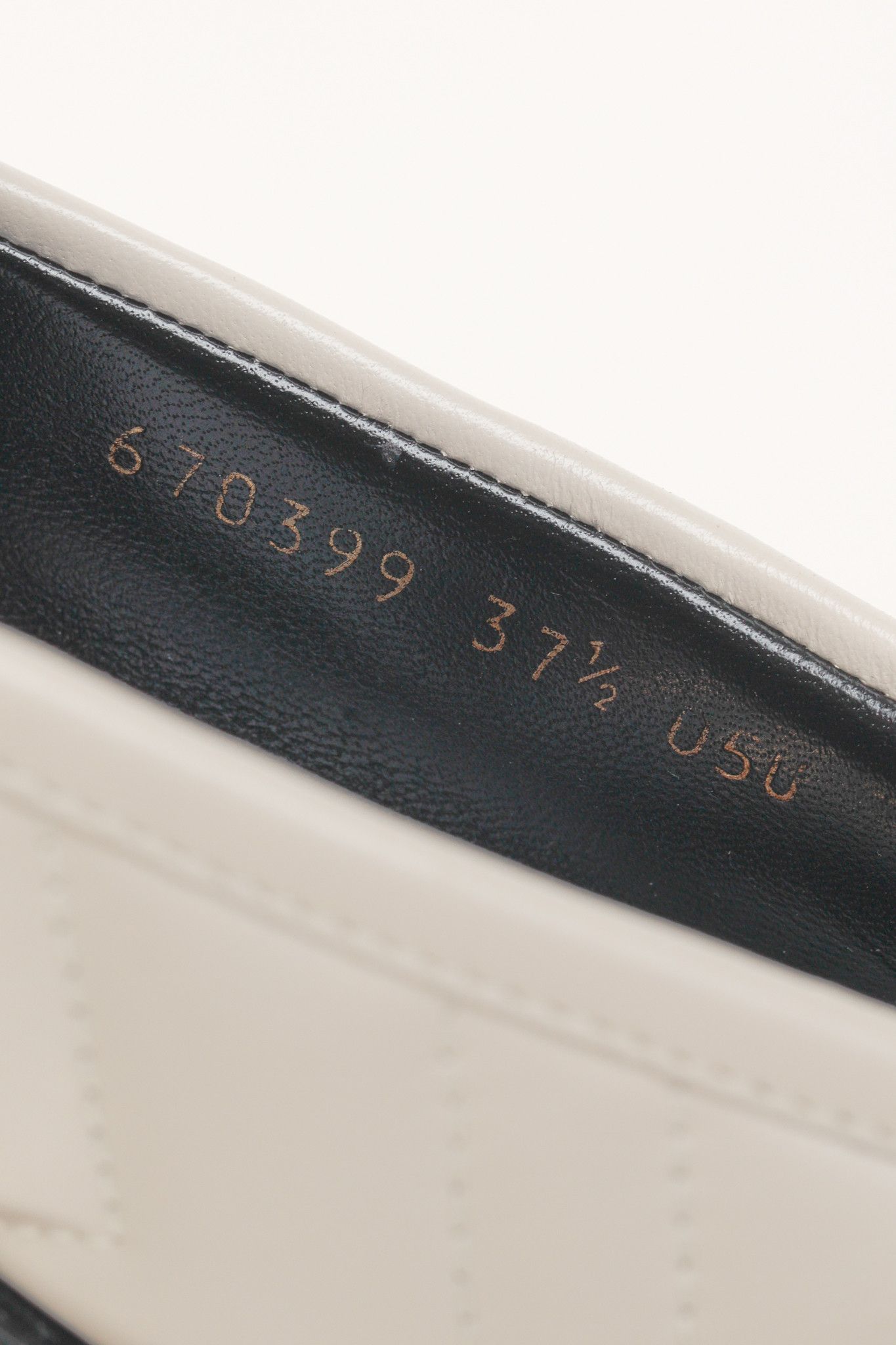 Gucci Gucci Marmont Cream GG Matelasse Leather Loafers Size US 7 / IT 37 - 11 Thumbnail