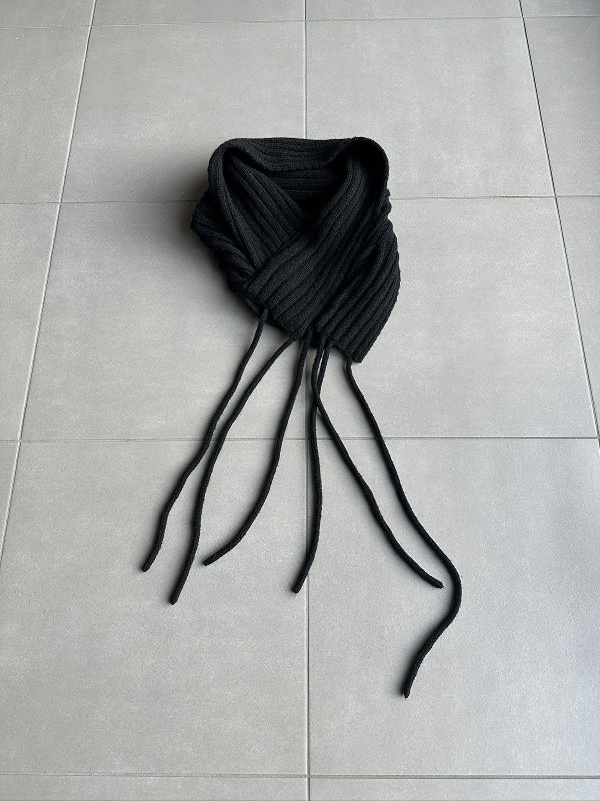 Dior × Hedi Slimane Hedi Slimane x Dior Homme wool arm warmers