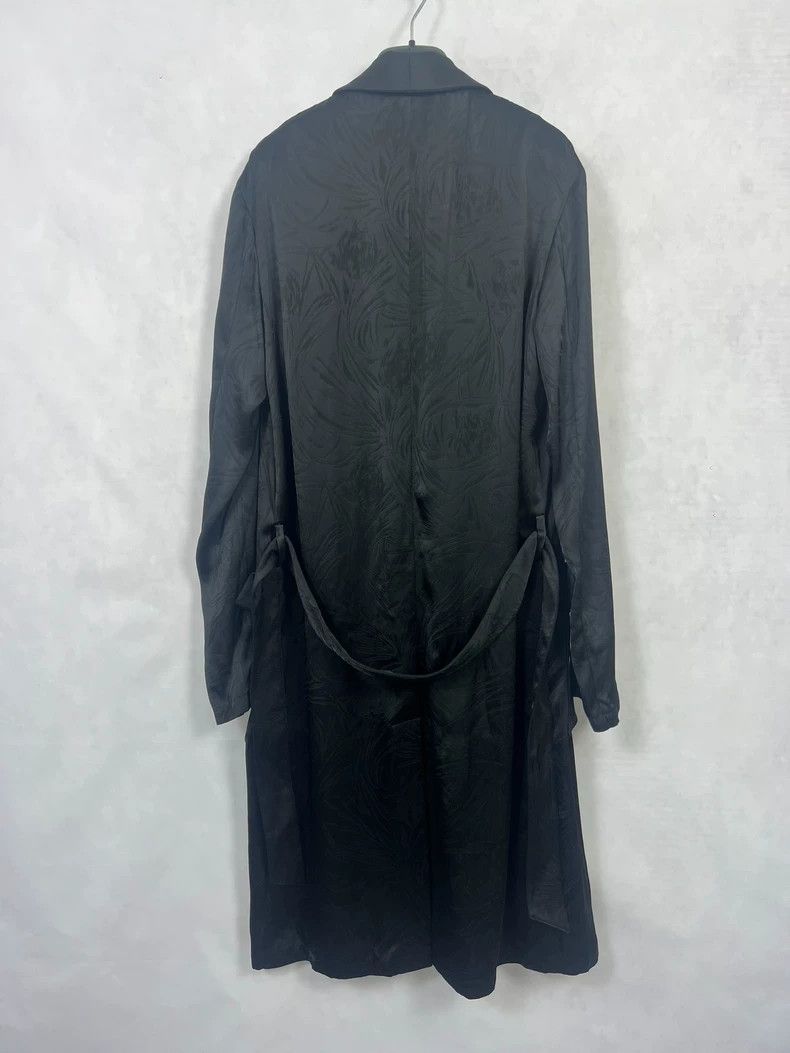 Saint Laurent Paris Saint Laurent Paris size 44 Darth Vader crepe satin hibisc Size L / US 10 / IT 46 - 3 Thumbnail