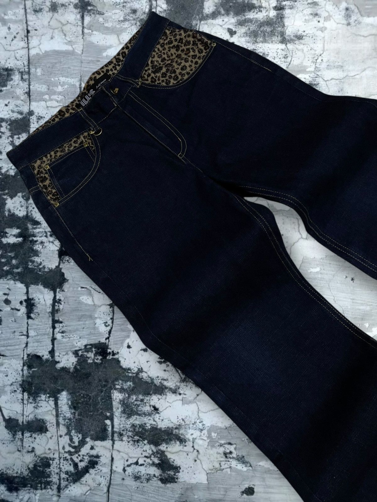 Japanese Brand Vintage Rare Japan Designer Ills Garments Leopard Art Denim Size US 32 / EU 48 - 7 Thumbnail