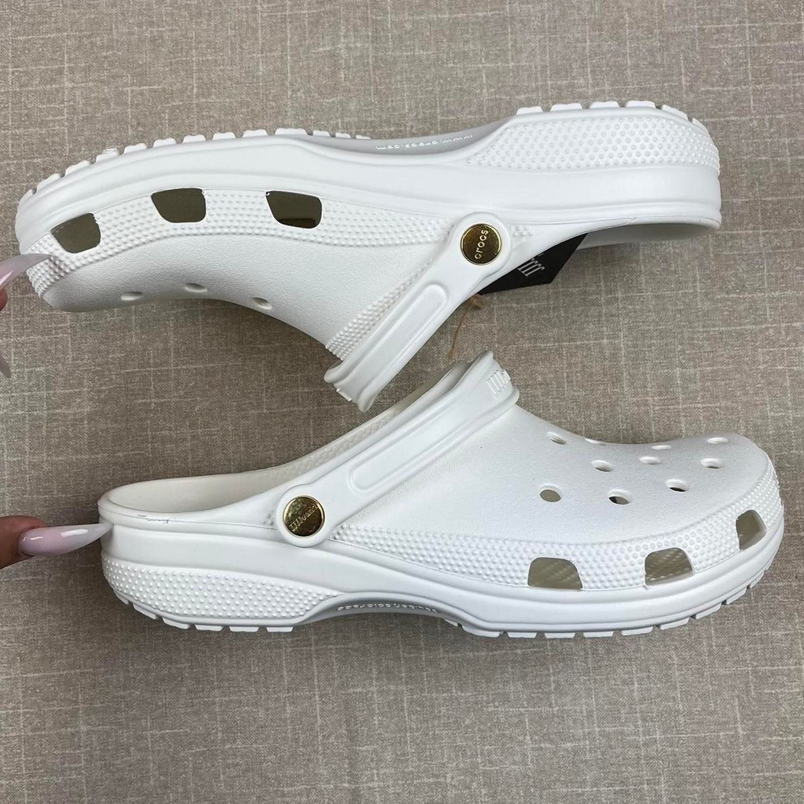 JJJJound JJJJound x Crocs Classic Clog in White Men 12 Size US 12 / EU 45 - 2 Thumbnail