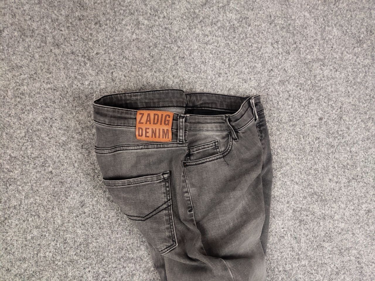 Zadig & Voltaire Zadig & Voltaire Design Slim Gray Denim Jeans Size US 31 - 12 Thumbnail