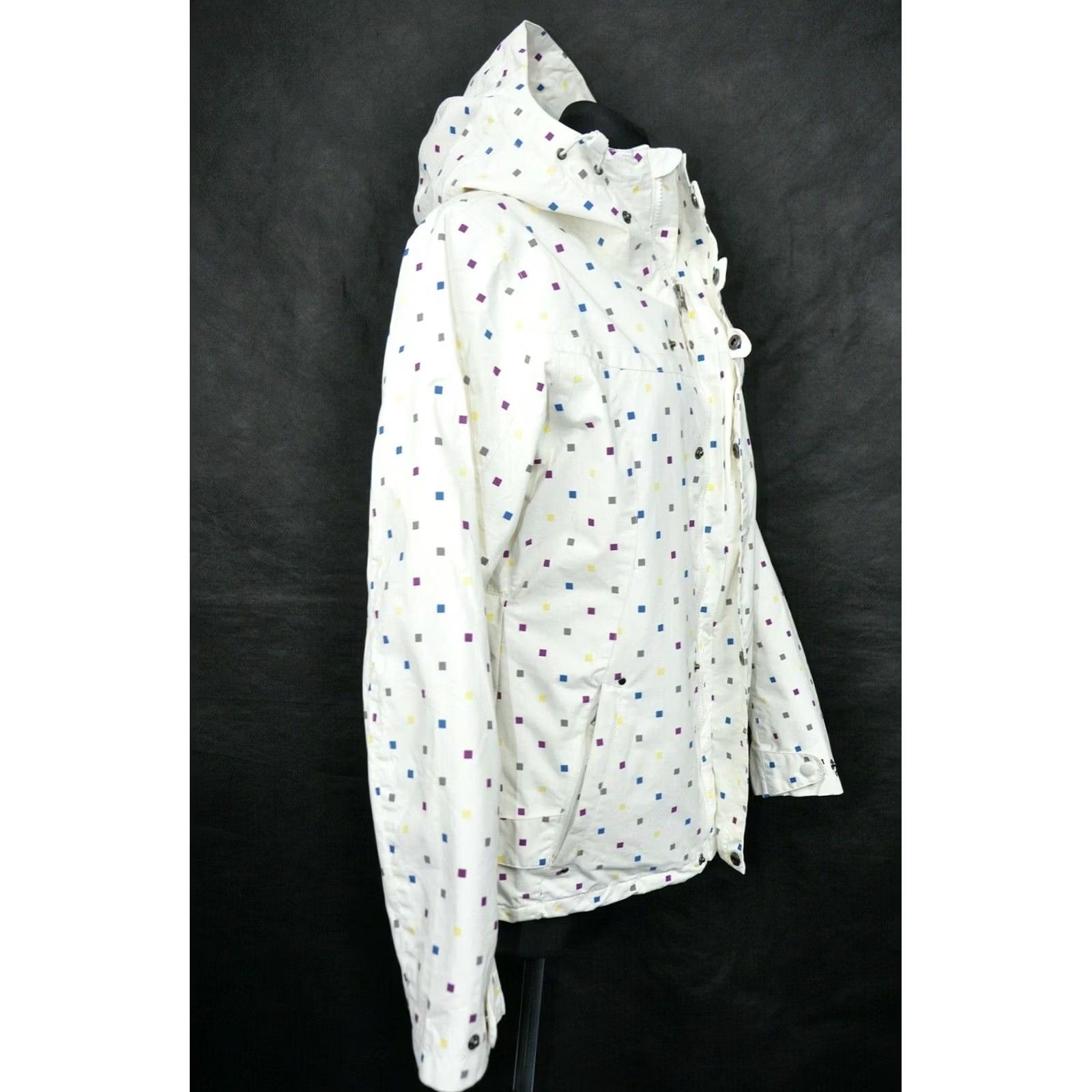Burton Burton Dryride Snowboard White Jacket M Womens Color White, Nylon, Zip, Ski Jacket, Burton Dry Ride, 100% Nylon, Size M, Womens, 20s, Casual Size M / US 6-8 / IT 42-44 - 2 Thumbnail