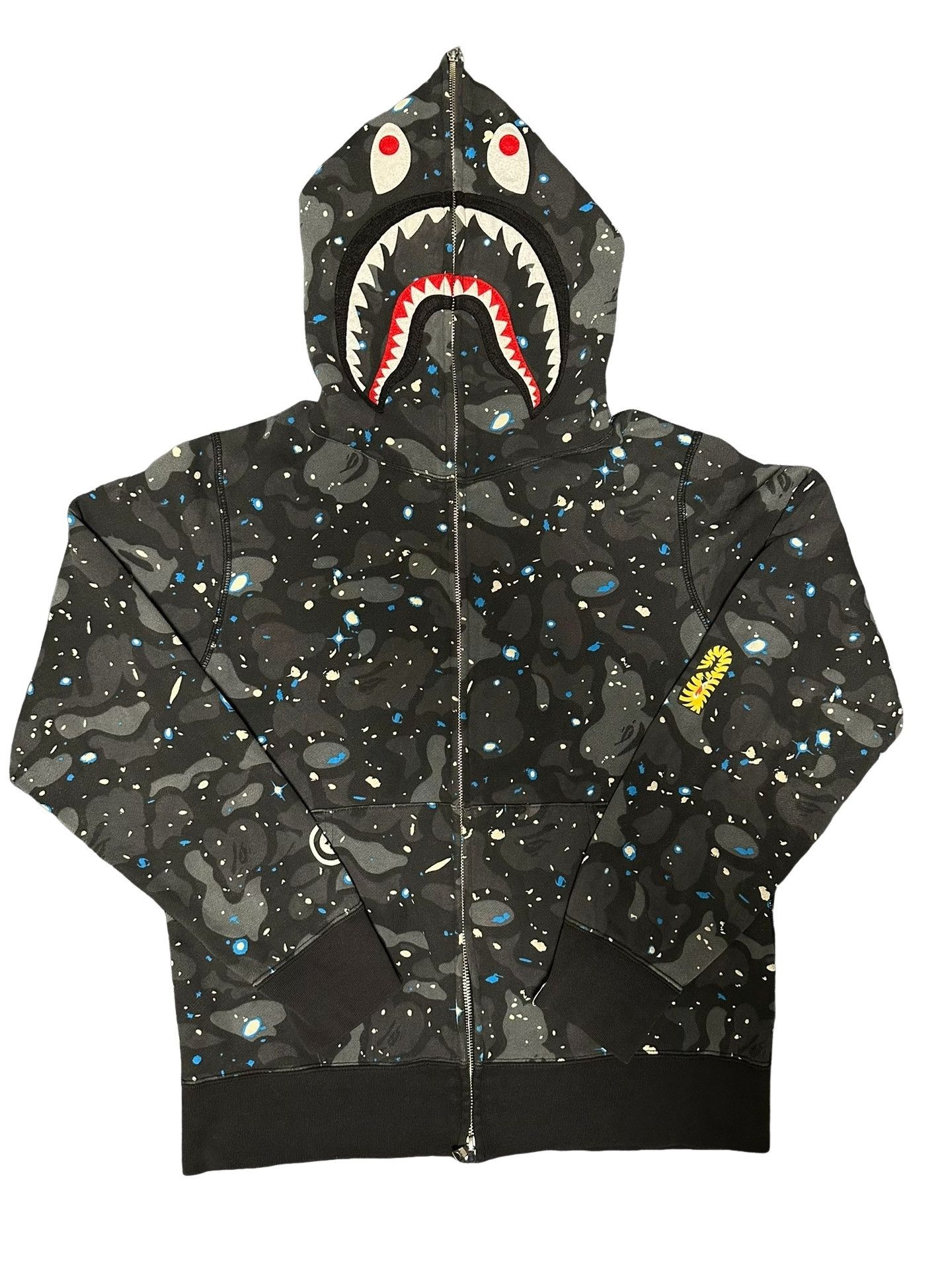 Bape A Bathing Ape Galaxy Camo Shark Hoodie Size M Size US M / EU 48-50 / 2 - 1 Thumbnail
