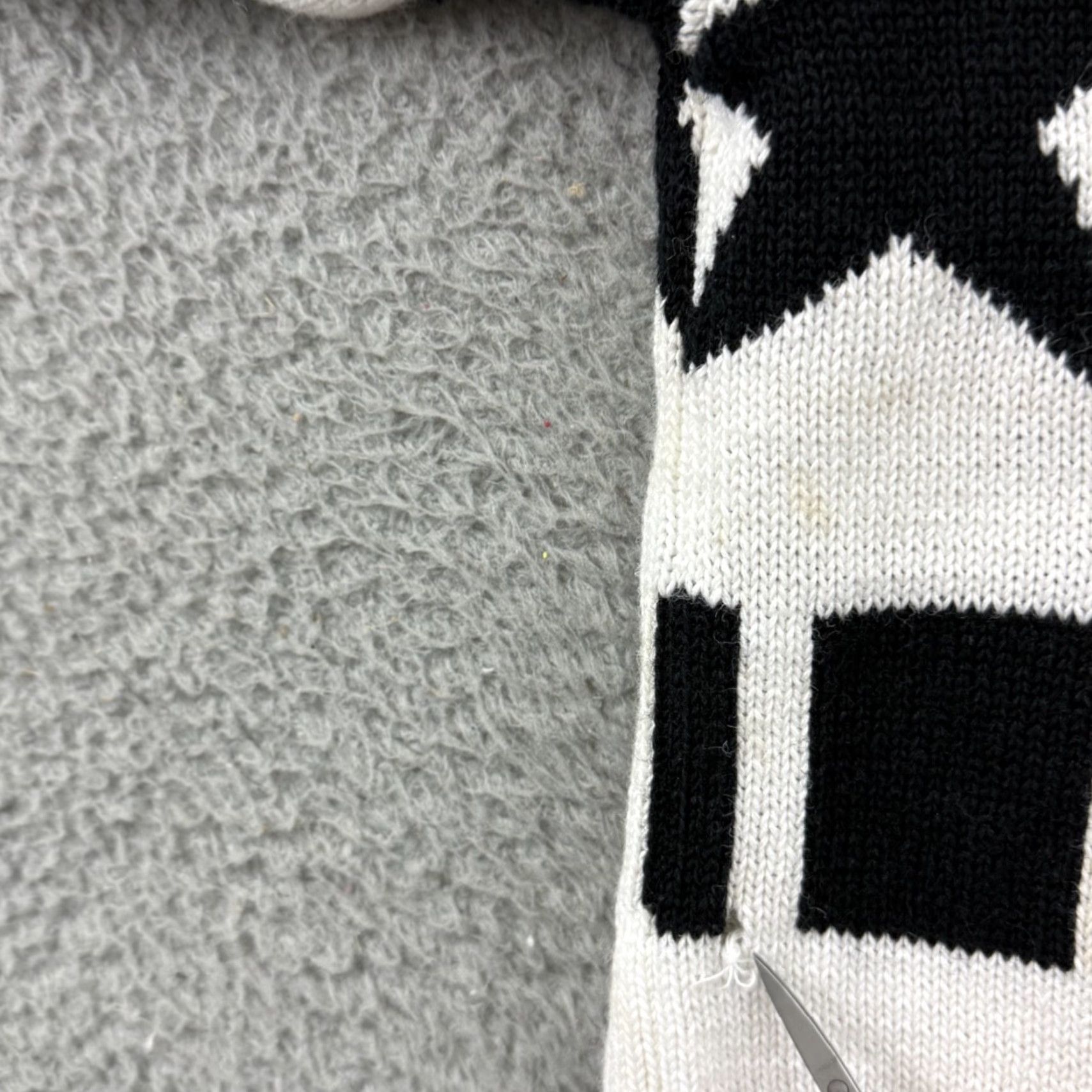 Vintage VINTAGE IB Diffusion Sweater Women Medium White Abstract 80s Rib Knit Pullover Size XL / US 12-14 / IT 48-50 - 6 Thumbnail