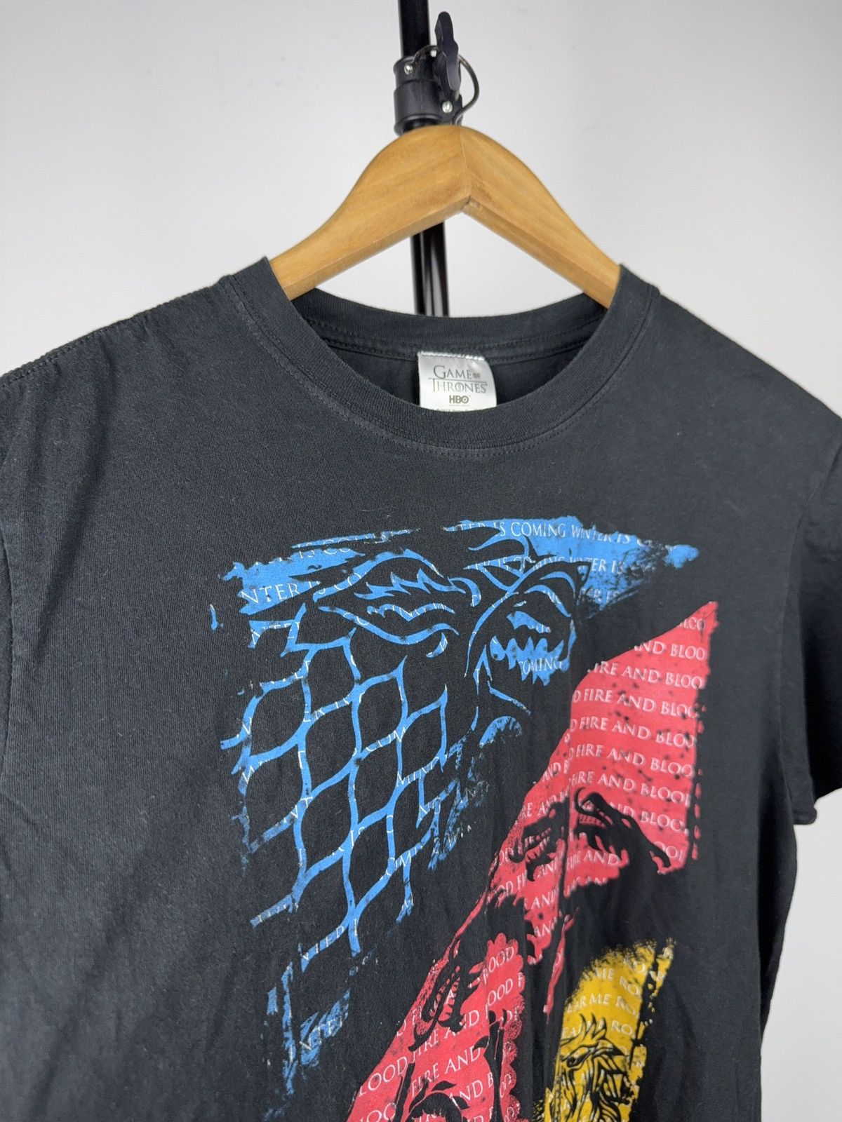 Vintage 00s Game of Thrones Art Stark Targaryen Lannister Tee L Size US L / EU 52-54 / 3 - 5 Thumbnail