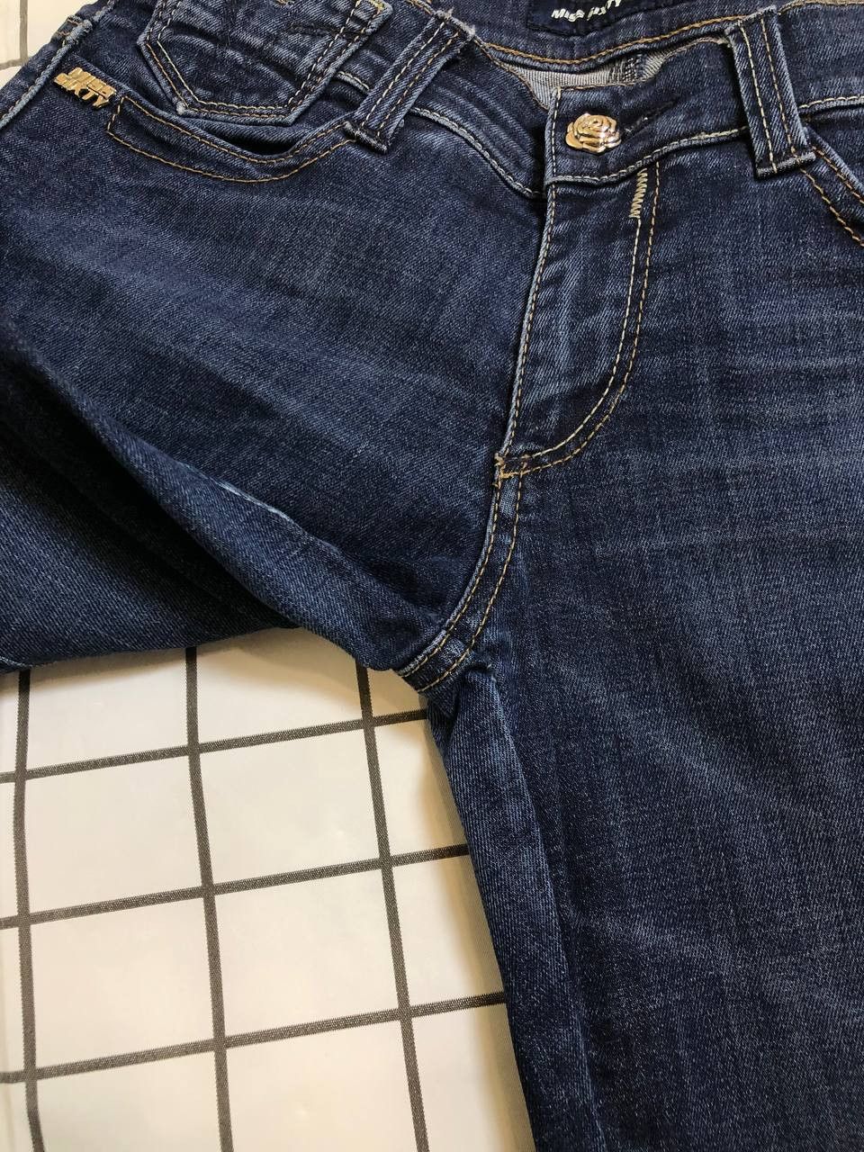 Miss Sixty Miss Sixty High Binky Slim Straight Leg Jeans Size 29" - 9 Thumbnail