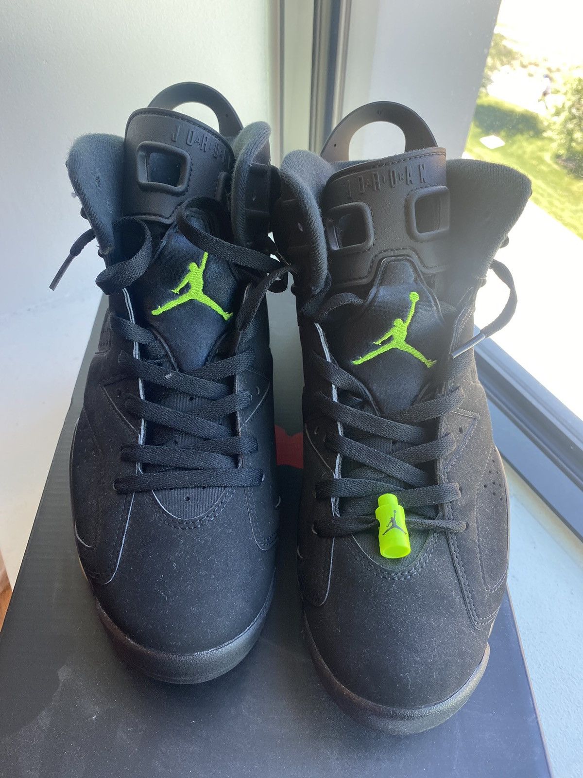 Jordan Brand Nike Air Jordan 6 Retro Electric Green Size US 10.5 / EU 43-44 - 1 Thumbnail