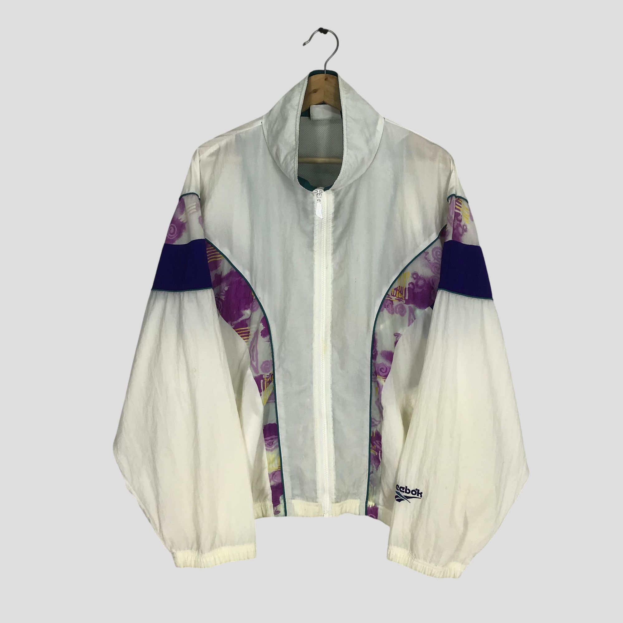 Reebok × Vintage Vintage 90s Retro Reebok Sports Windbreaker Jacket Size US L / EU 52-54 / 3 - 1 Thumbnail