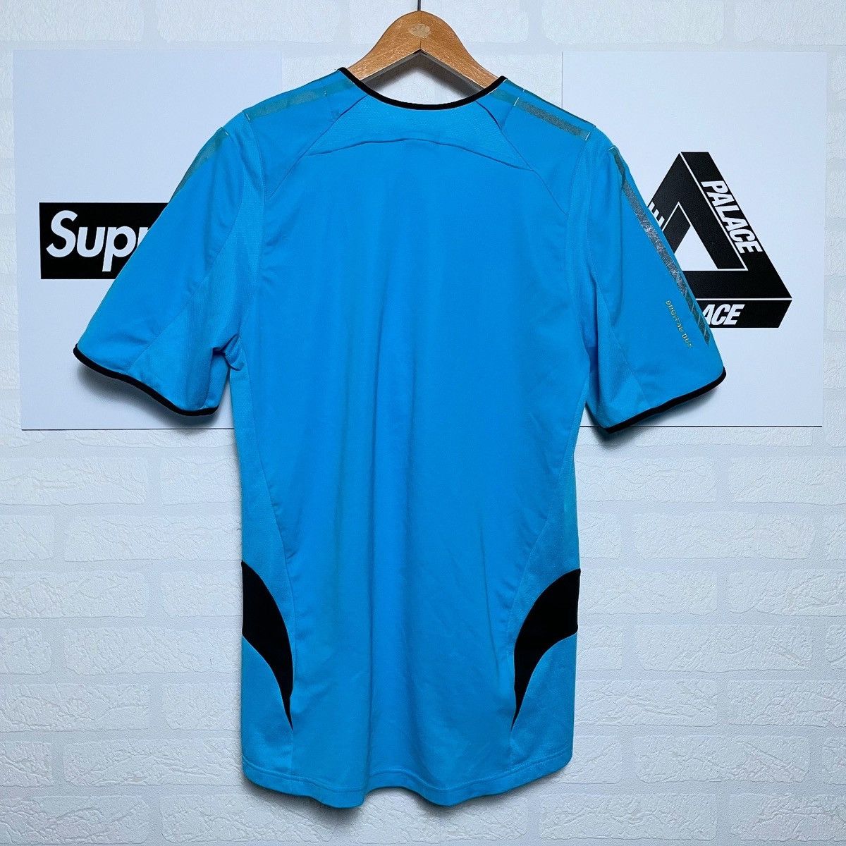 Adidas × Vintage Vintage Olympique Marseille 2005/06 Adidas Soccer Jersey Size US S / EU 44-46 / 1 - 2 Thumbnail