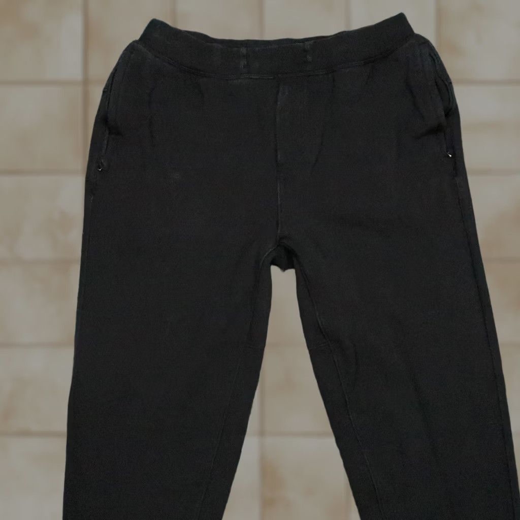 Lululemon Lululemon Pants Mens Medium Black Jogger with Pockets Zip Pocket Steady Classic 29in Inseam Regular Fit, Activewear, Casual, Travel Mens Size US 31 - 1 Thumbnail