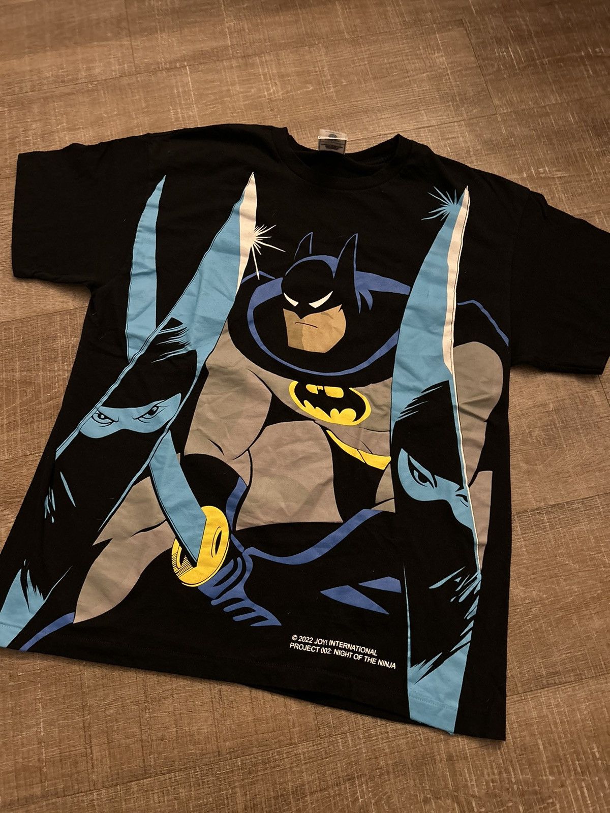 DC Comics 🌟Batman Night of the Ninja Bootleg Tee used (x-large)🌟 Size US XL / EU 56 / 4 - 1 Thumbnail