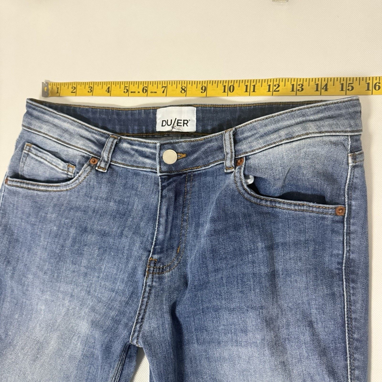 DUER DU/ER Girlfriend Style WFLR5001 Tapered Medium Wash 5 Pocket Size 30" / US 8 / IT 44 - 5 Thumbnail