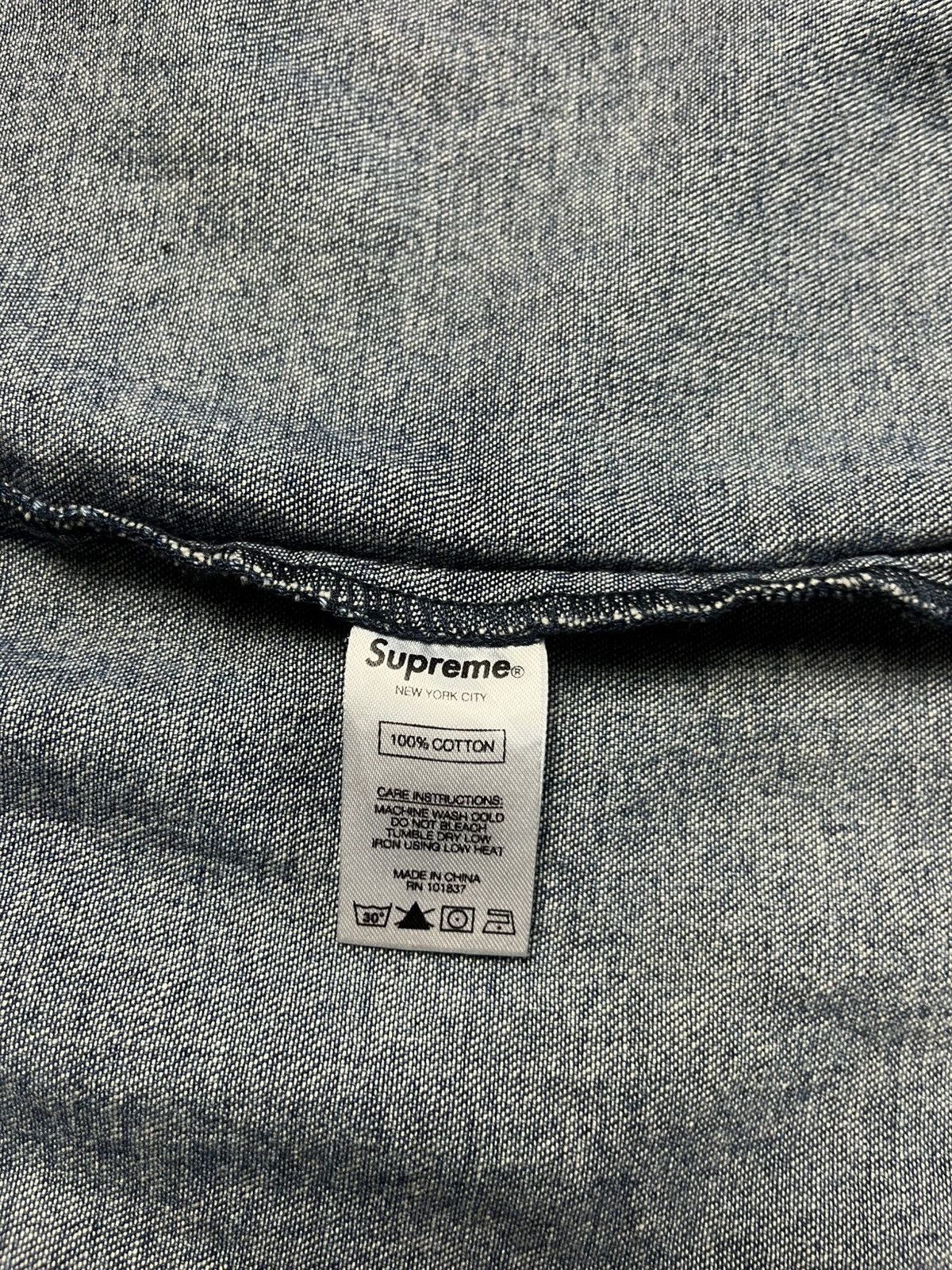 Supreme Supreme Vampire Denim Zip Up Shirt Blue 2018 Jacket Size US M / EU 48-50 / 2 - 7 Thumbnail