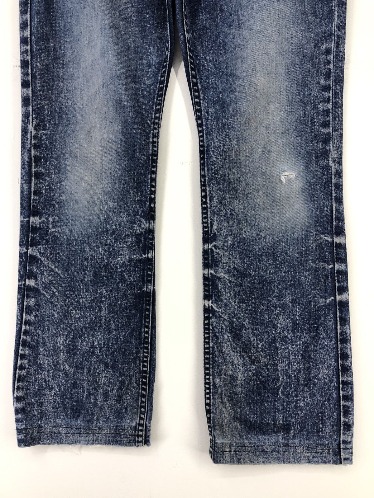 Japanese Brand Japanese Brand Chil Deric ll Distressed Faded Blue Jeans Size US 32 / EU 48 - 6 Thumbnail