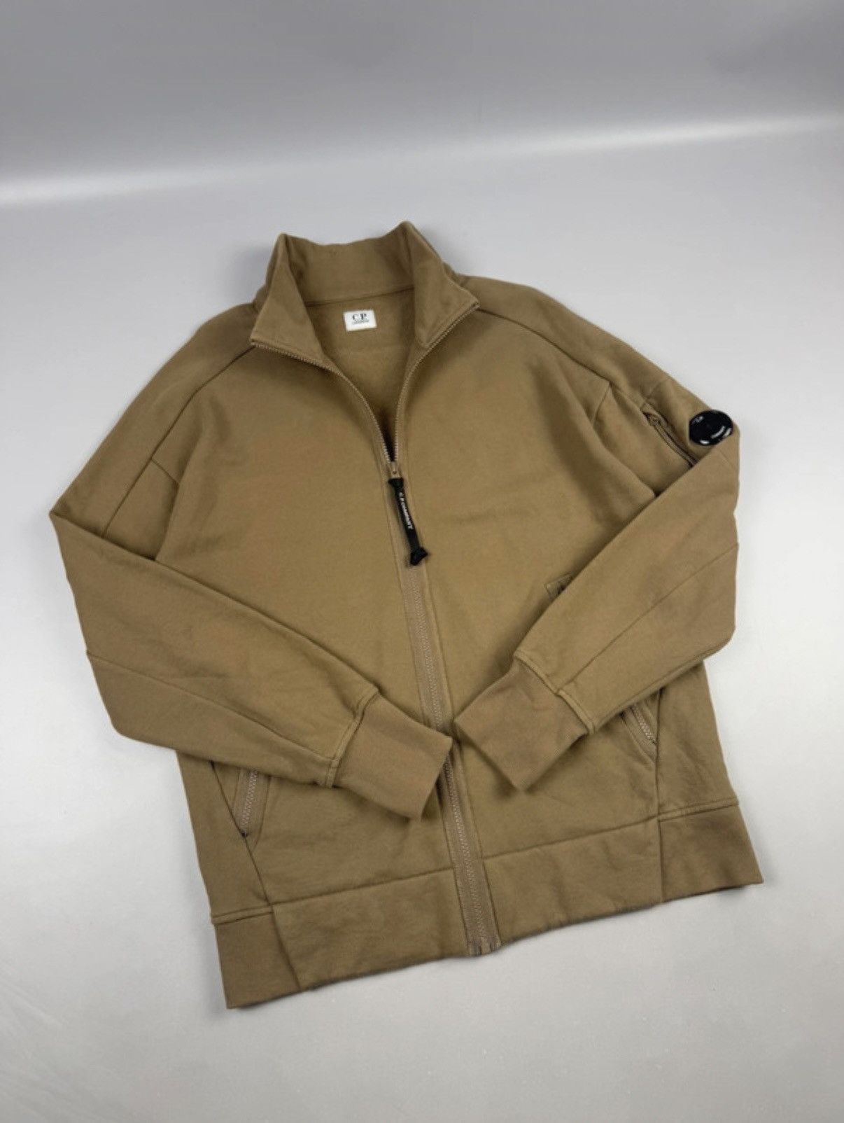 C.P. Company C.P. Company brown veste whit zip classic Size US L / EU 52-54 / 3 - 1 Thumbnail